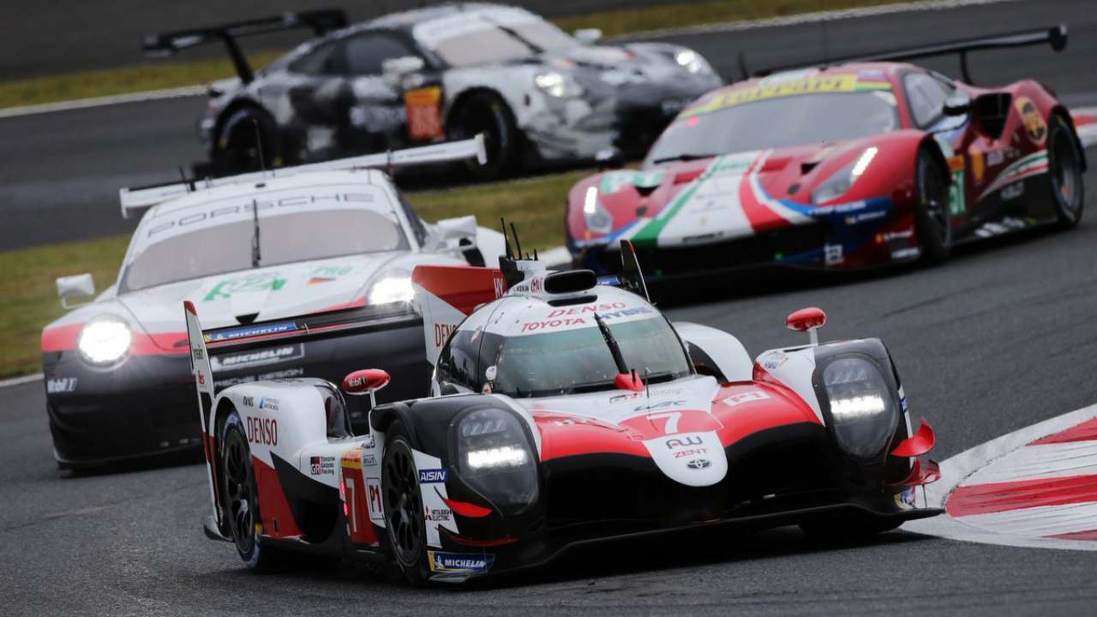 Toyota en las clasificación de Fuji
