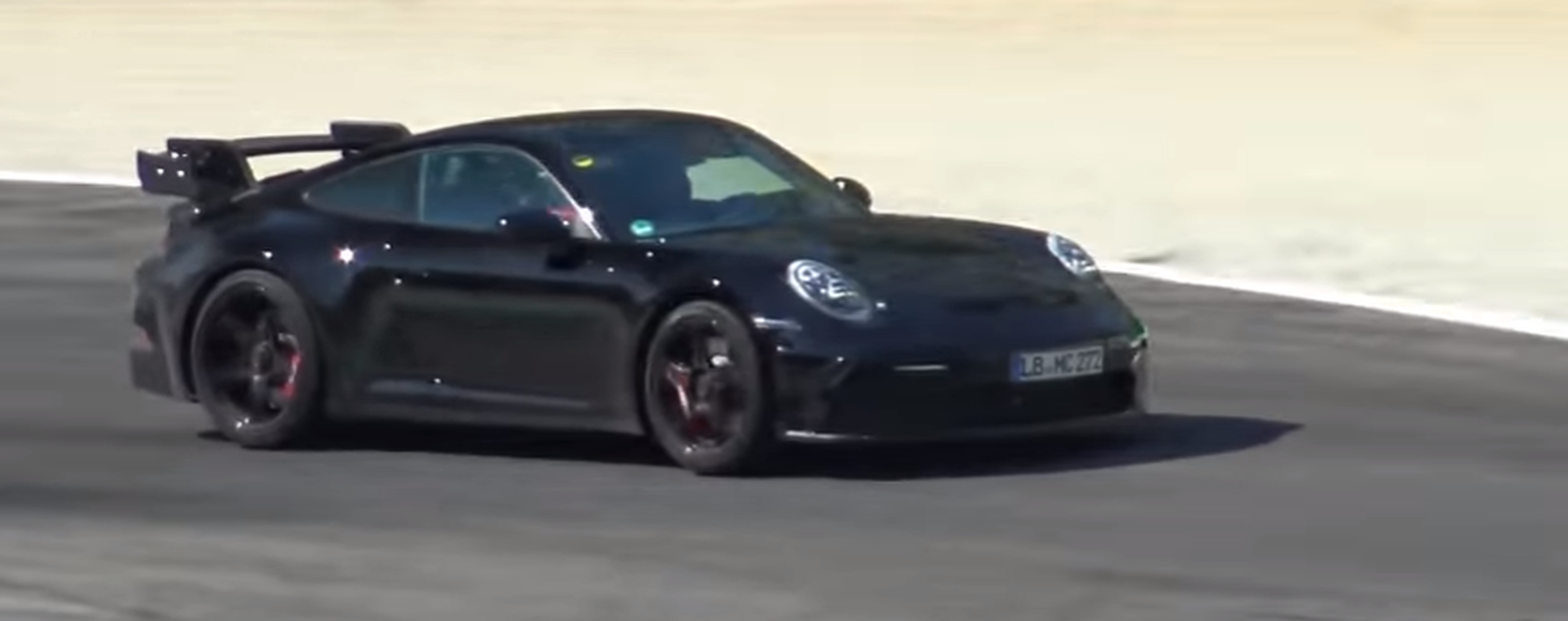VÍDEO: nuevo Porsche 911 GT3, cazado