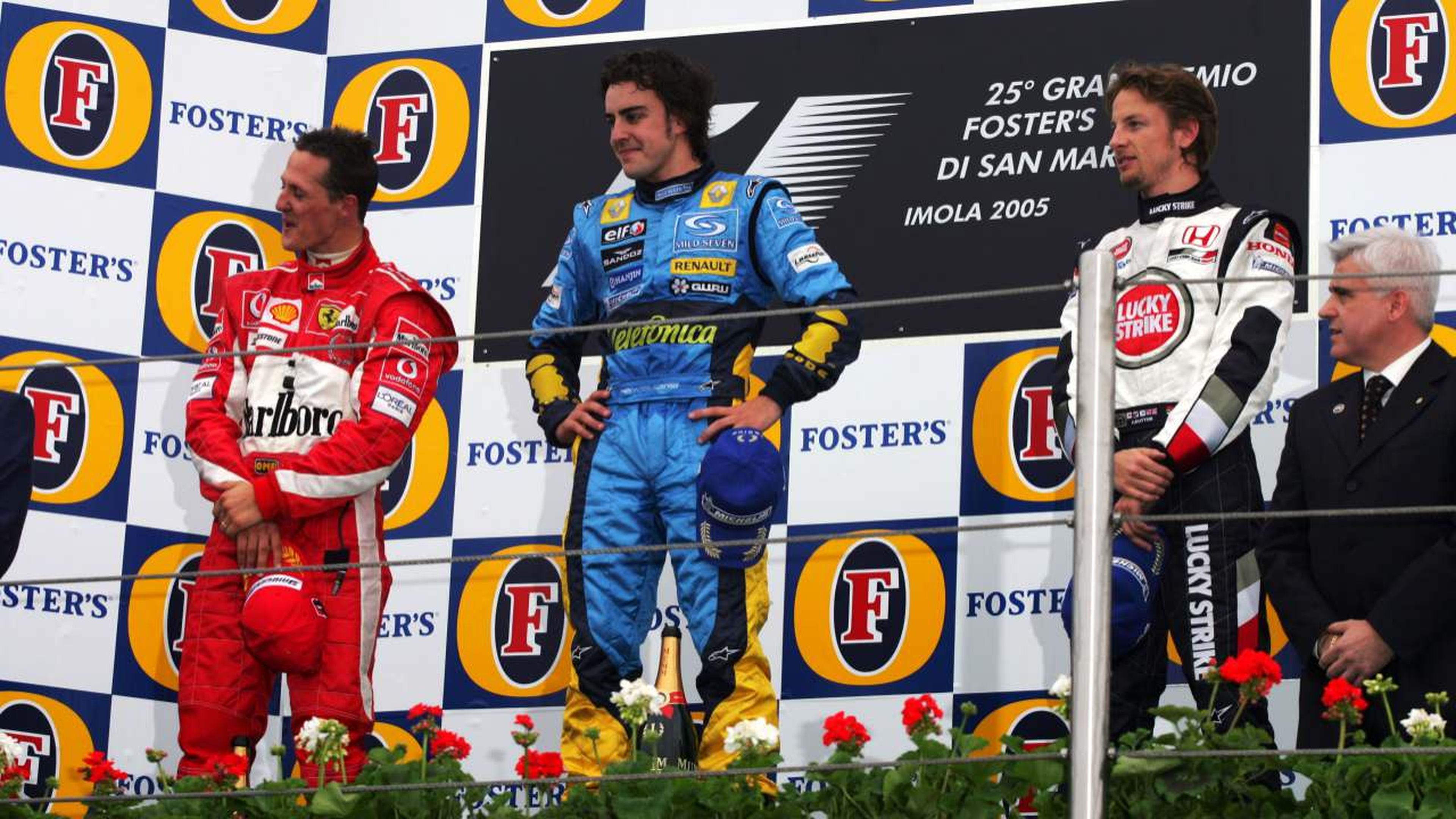Alonso y Schumacher en el GP San marino 2005