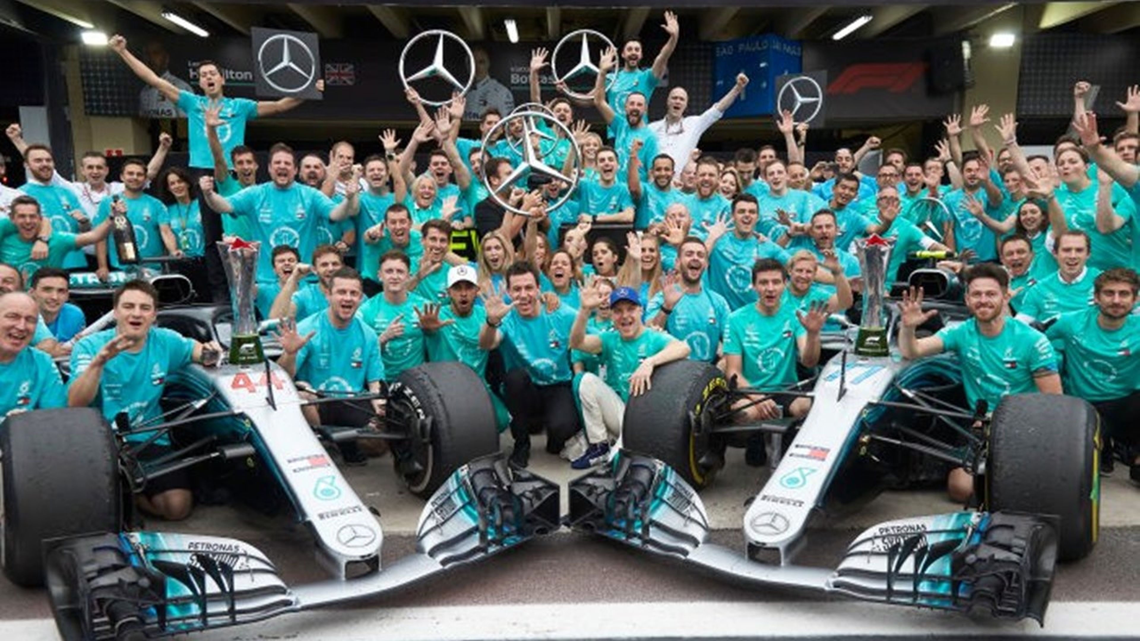 Titulo Mercedes F1 2018 constructores