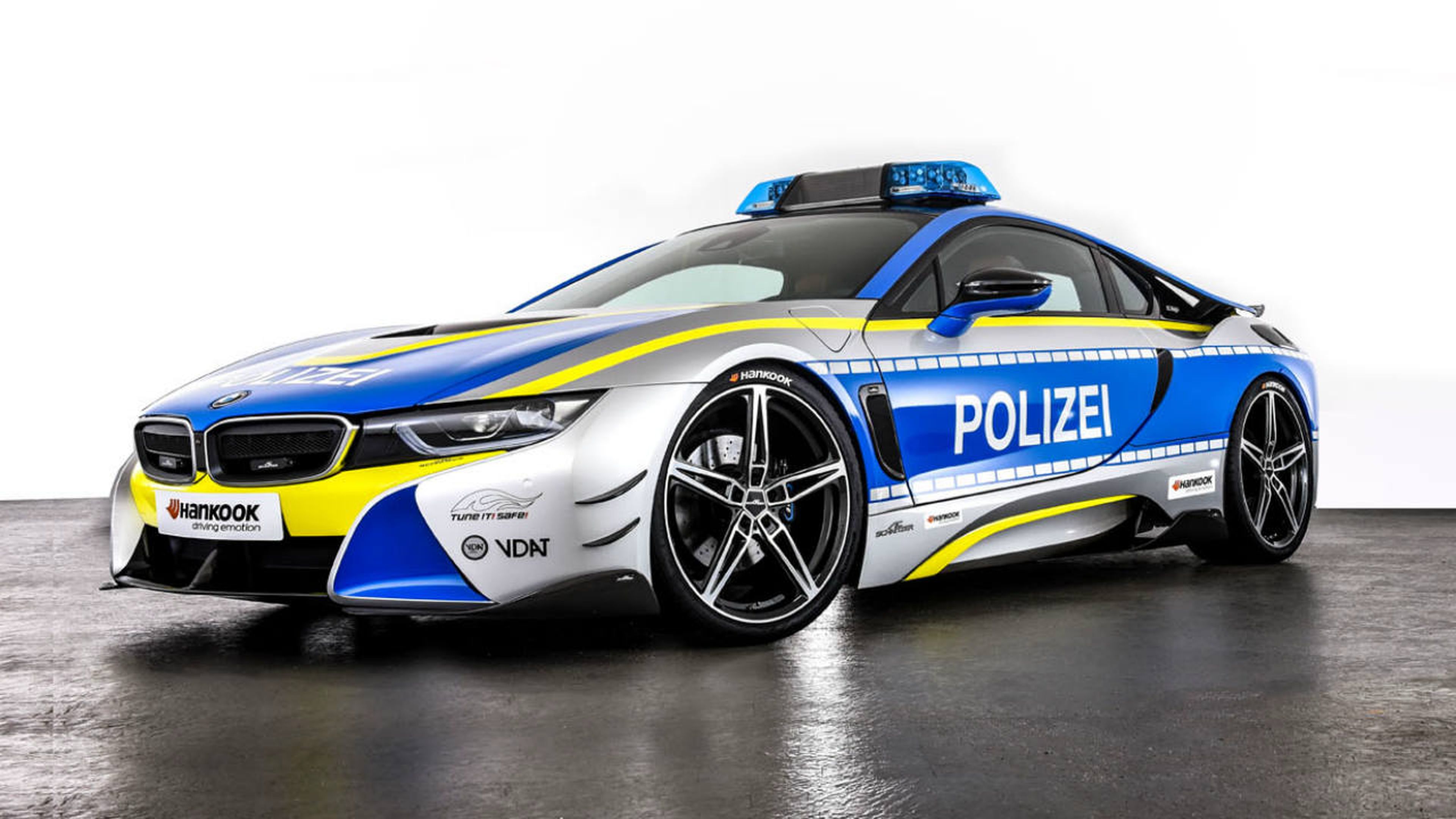 BMW i8 policía Tune It! Safe!