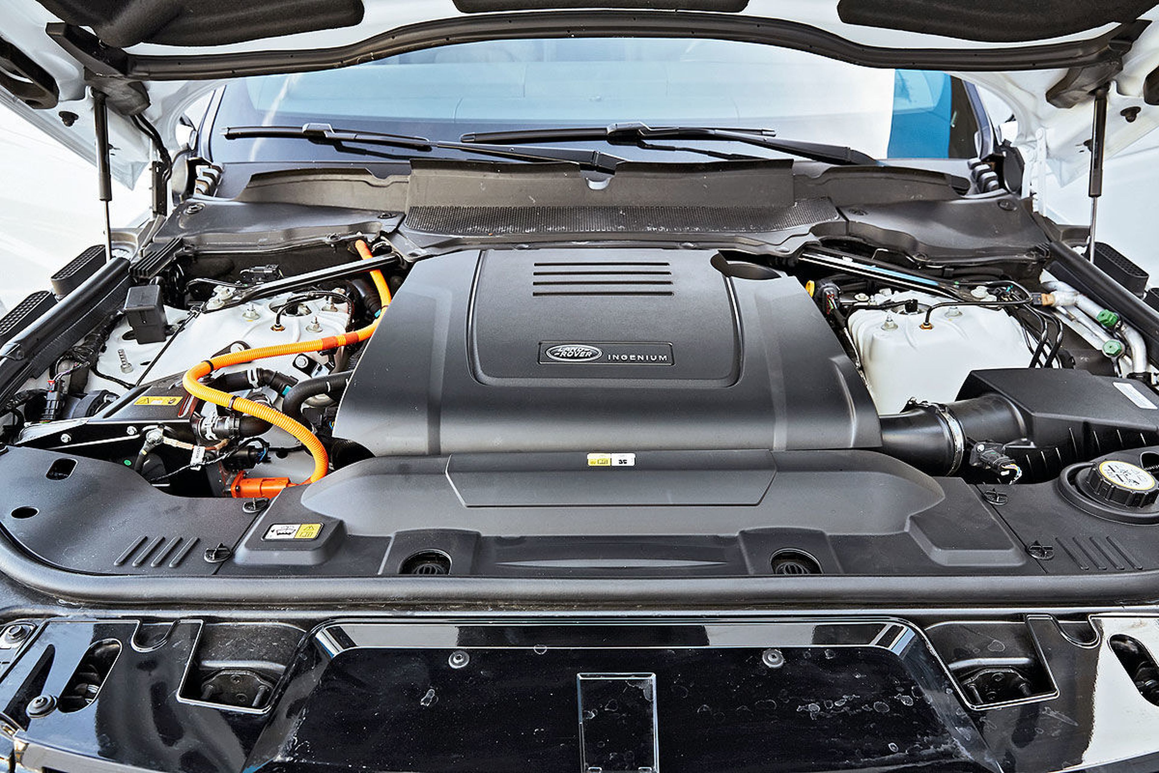 Porsche Cayenne e-Hybrid/Range Rover Sport PHEV