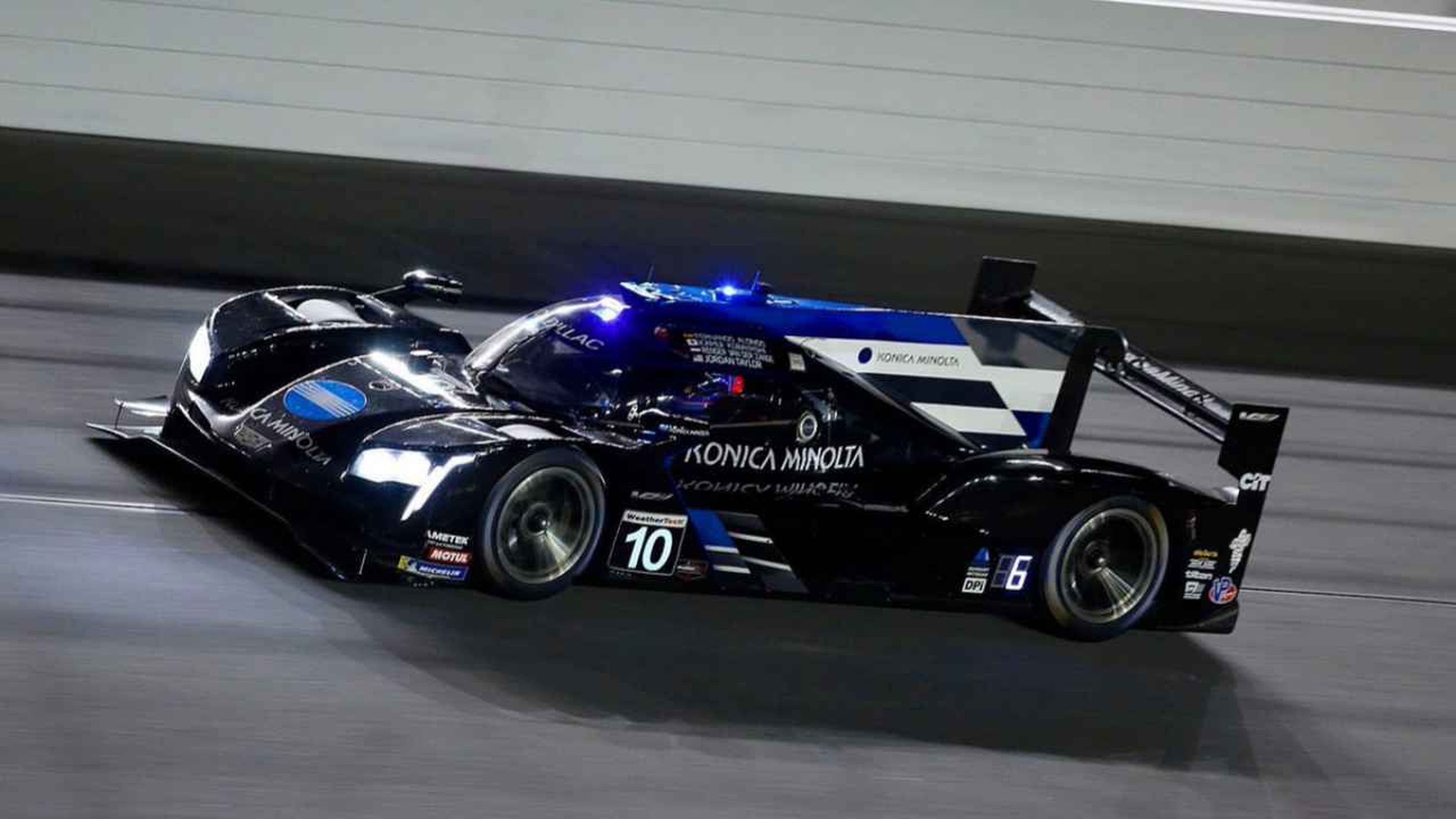 Alonso prueba en Daytona