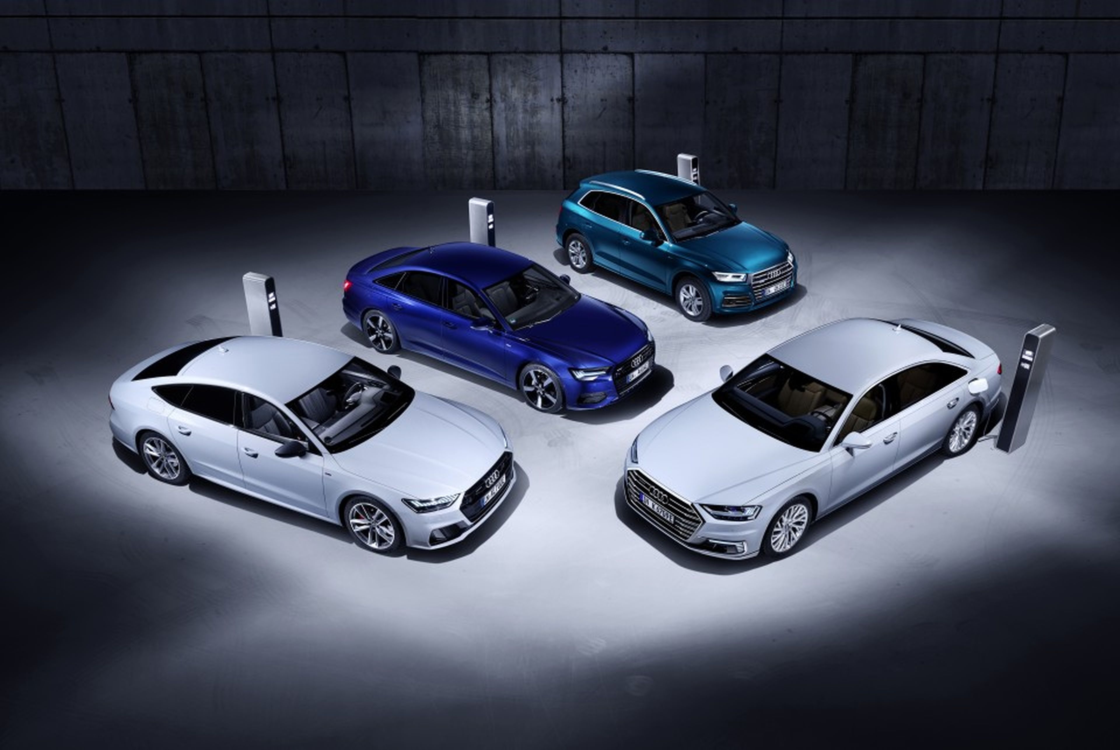 nuevas versiones híbridas enchufables de los Audi Q5, A6, A7 y A8