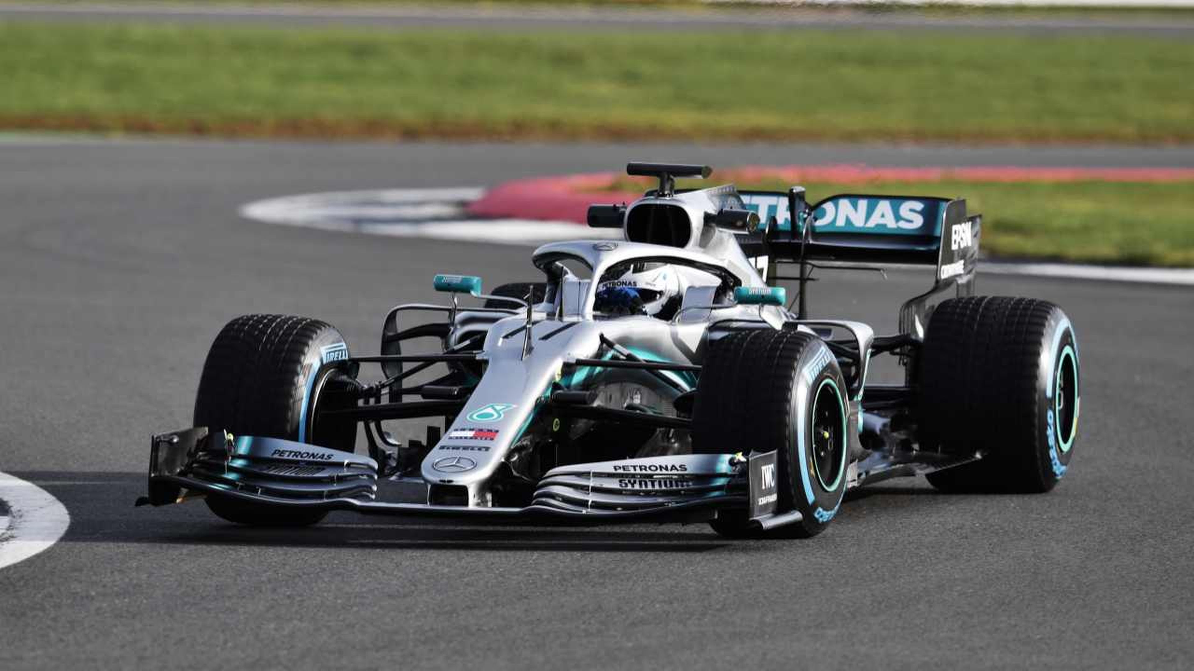 Mercedes F1 en pista