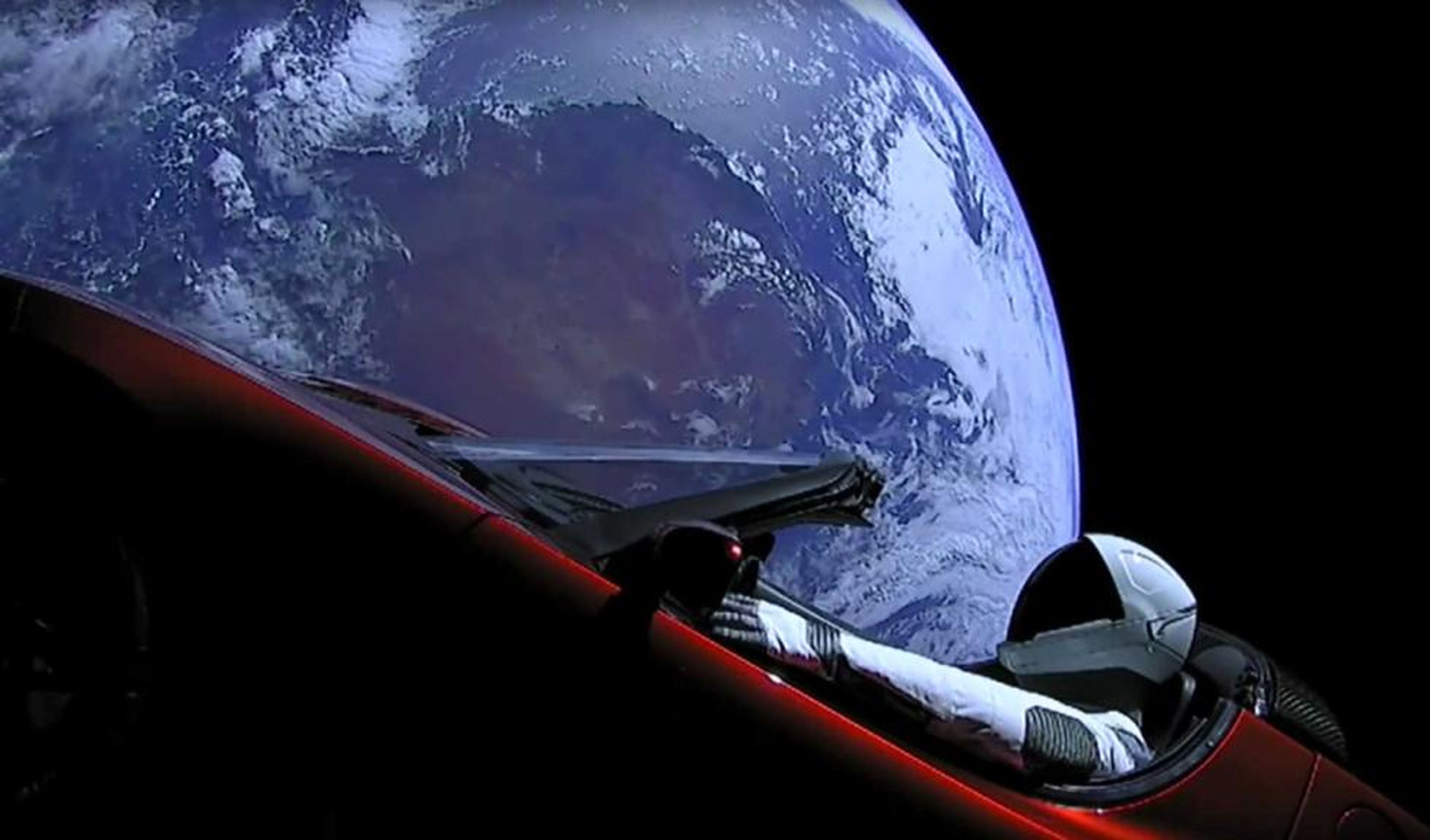 ¿Dónde está el Tesla que mandaron al espacio?