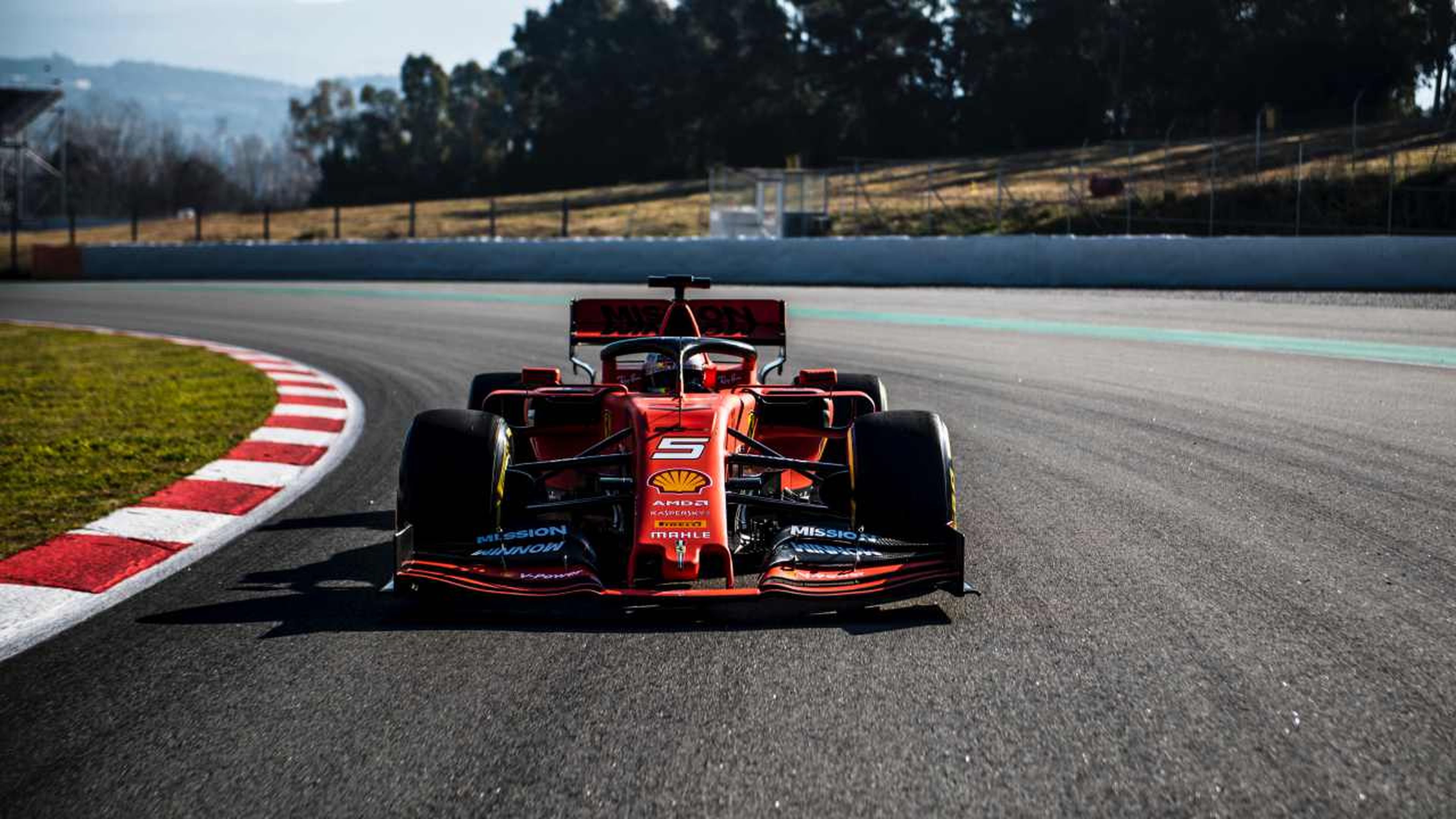 Ferrari se estrena en los test de F1 2019