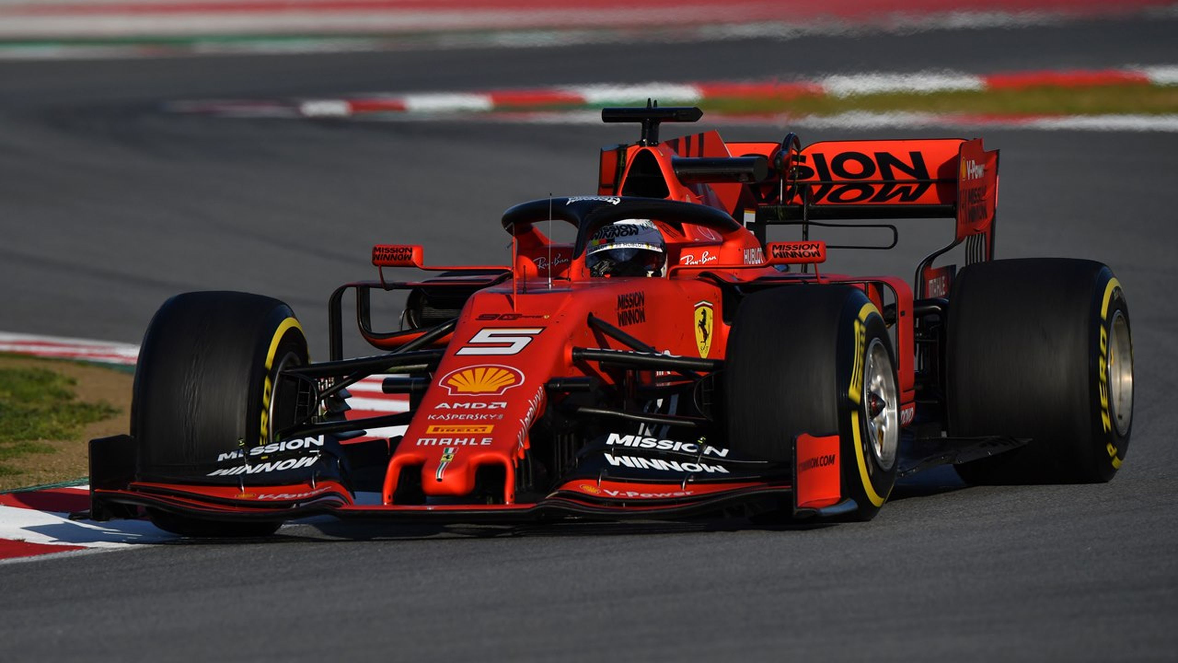 Sebastian Vettel en los test de F1