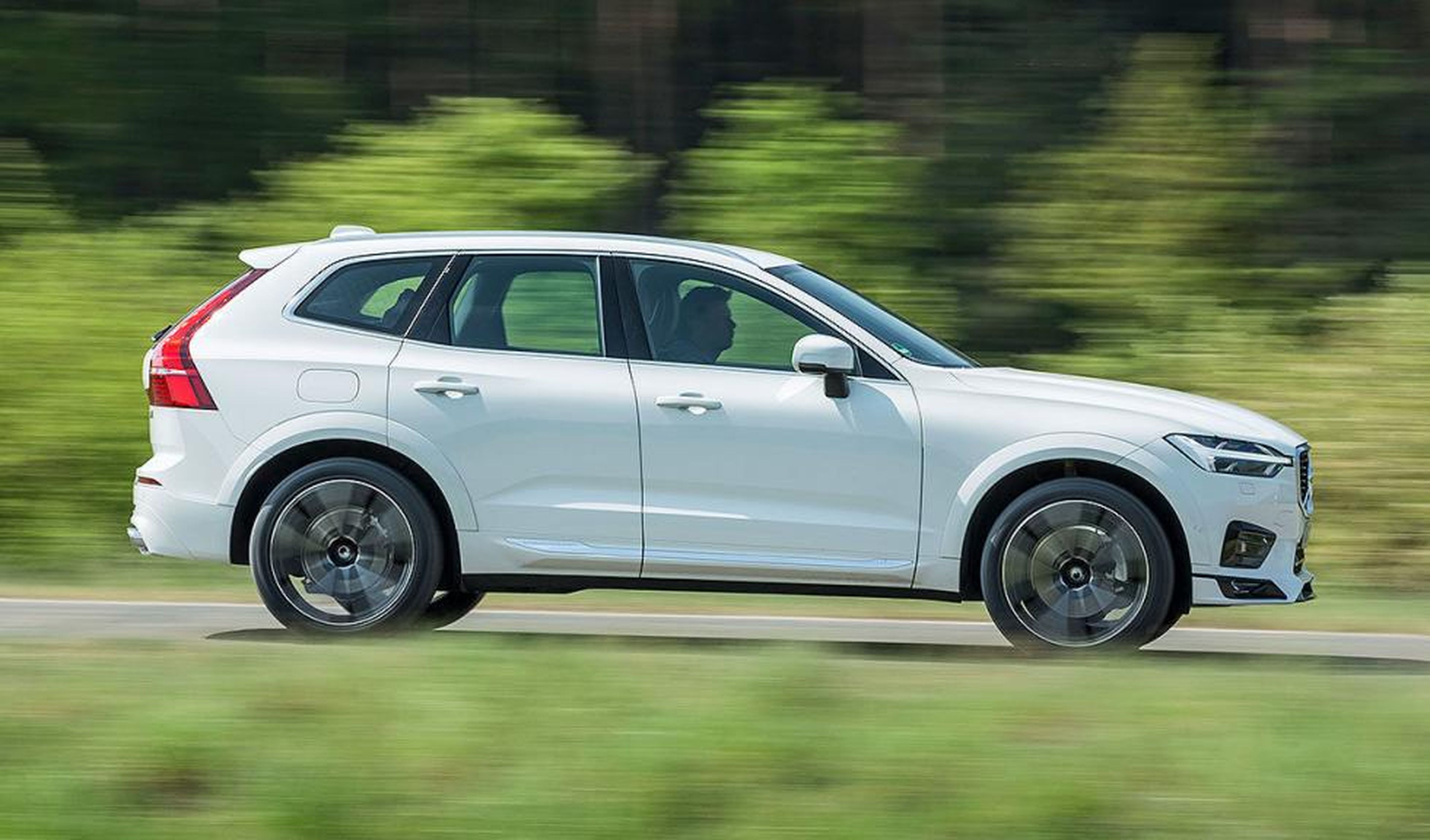 Volvo usará cámaras en sus coches para detectar conductores distraídos o borrachos