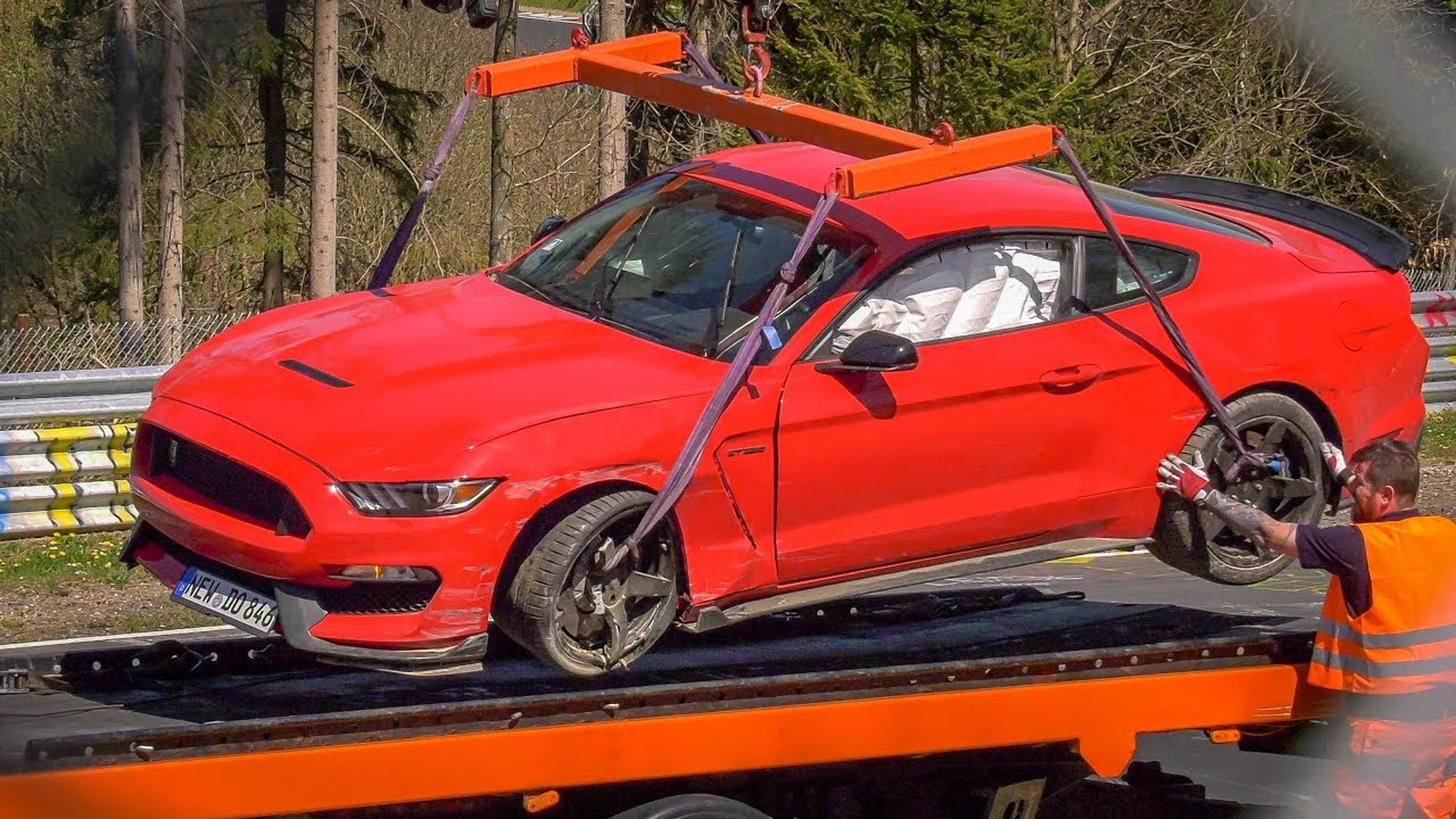Accidente Ford Mustang Shelby GT350