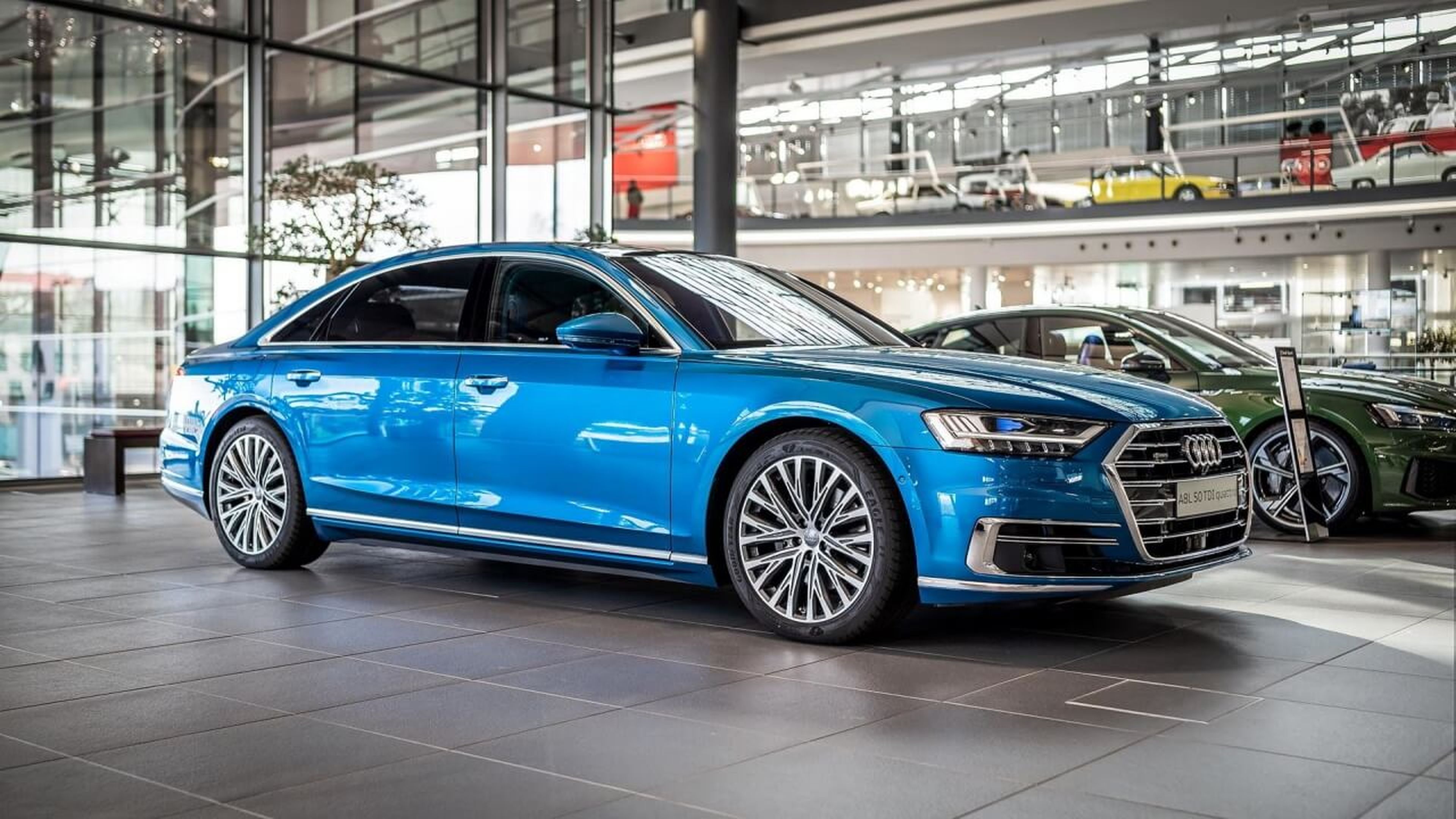 Audi A8 Ara Blue Crystal Metallic