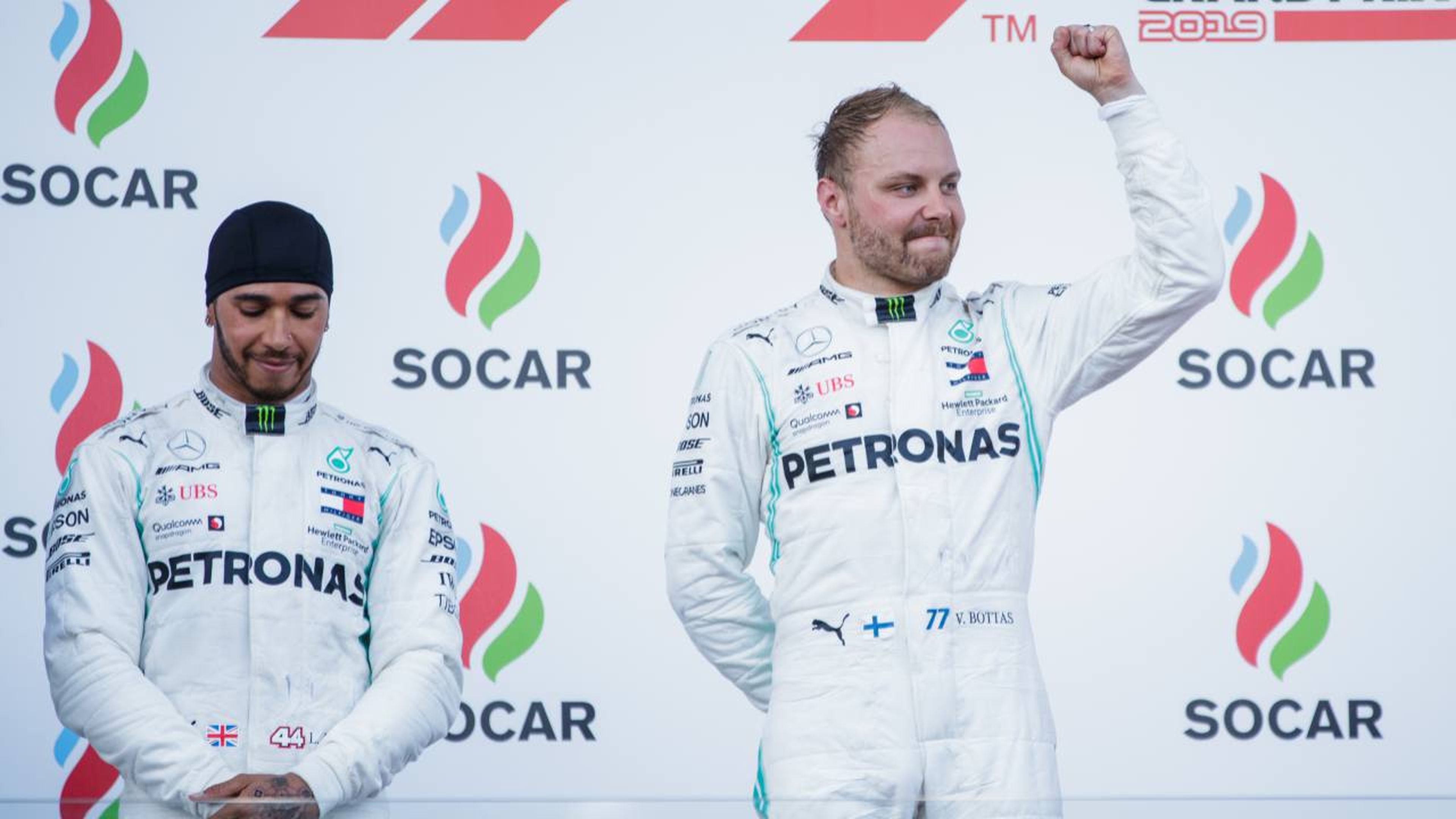 Bottas y Hamilton en el podio
