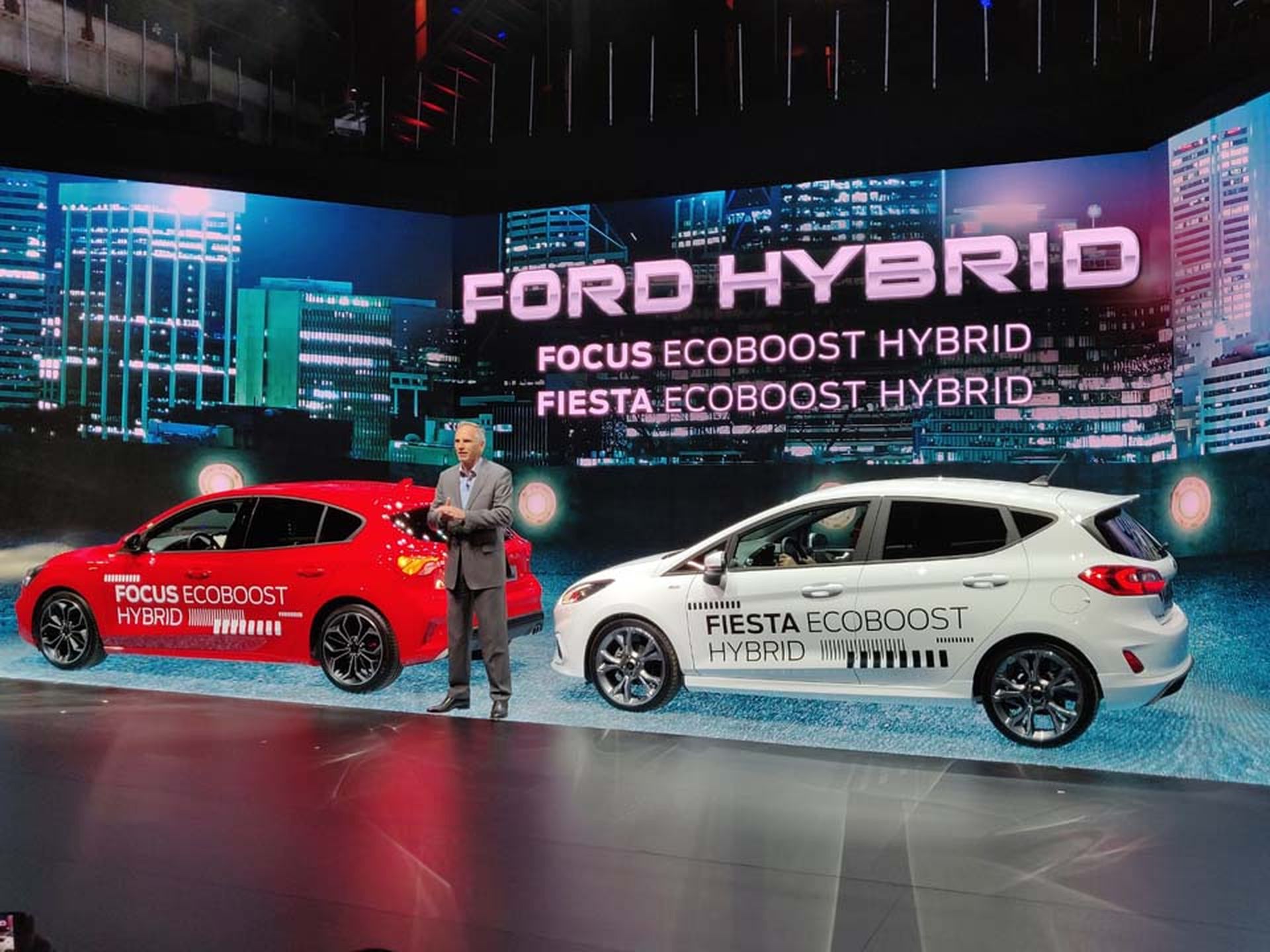 Ford Mondeo, Fiesta, Focus Hybrid