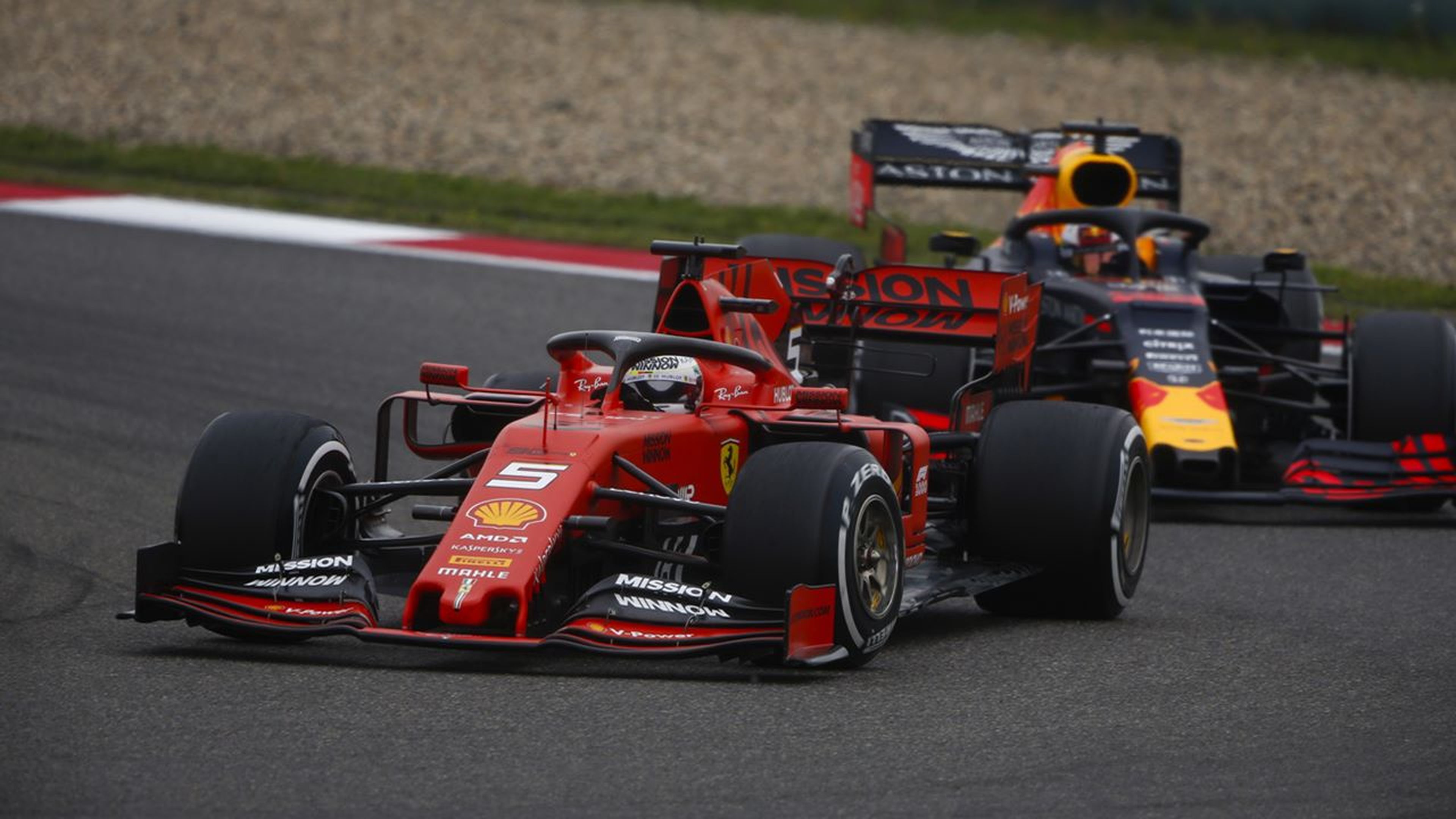 Vettel y Verstappen