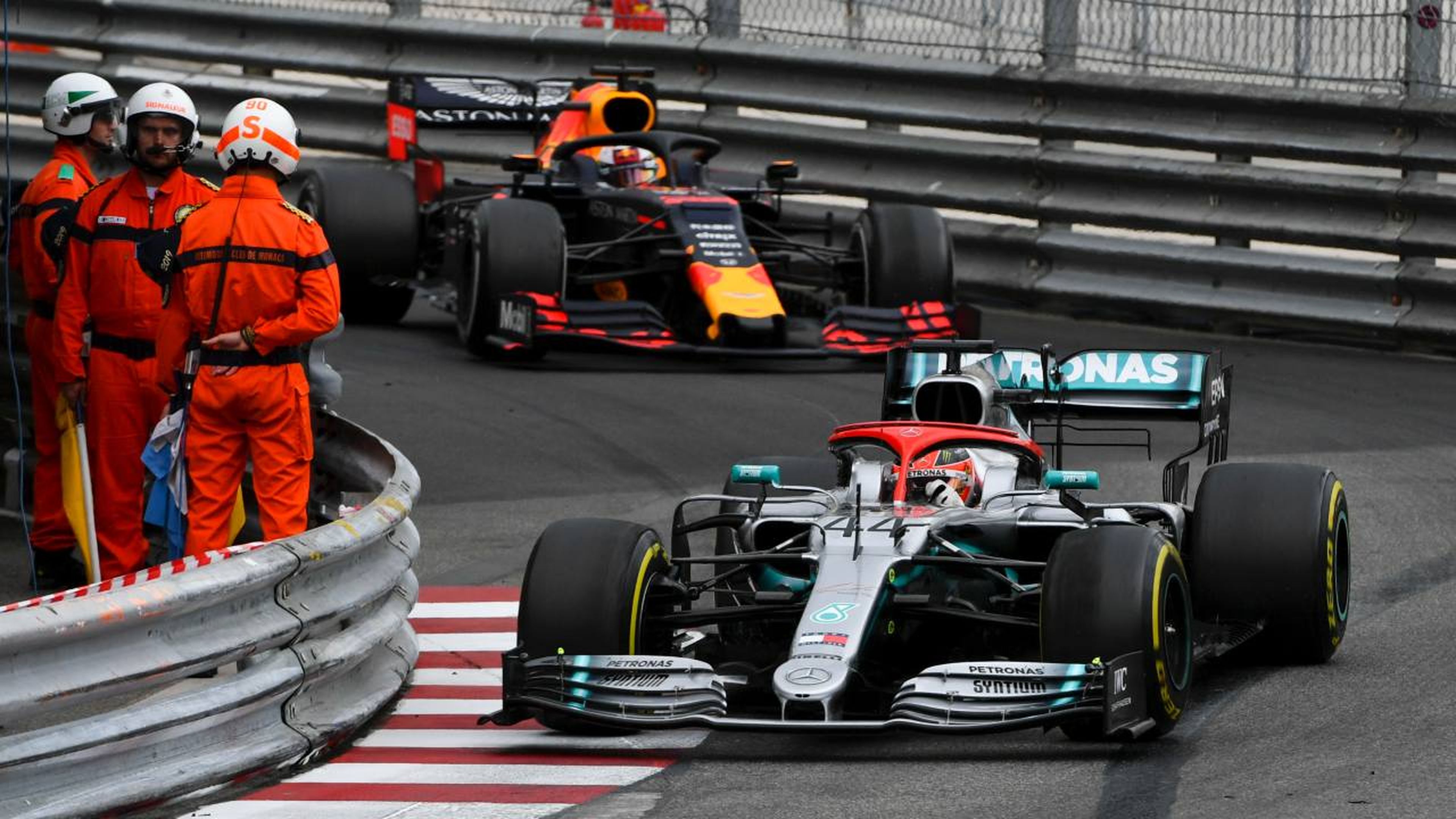 Hamilton gana en Mónaco
