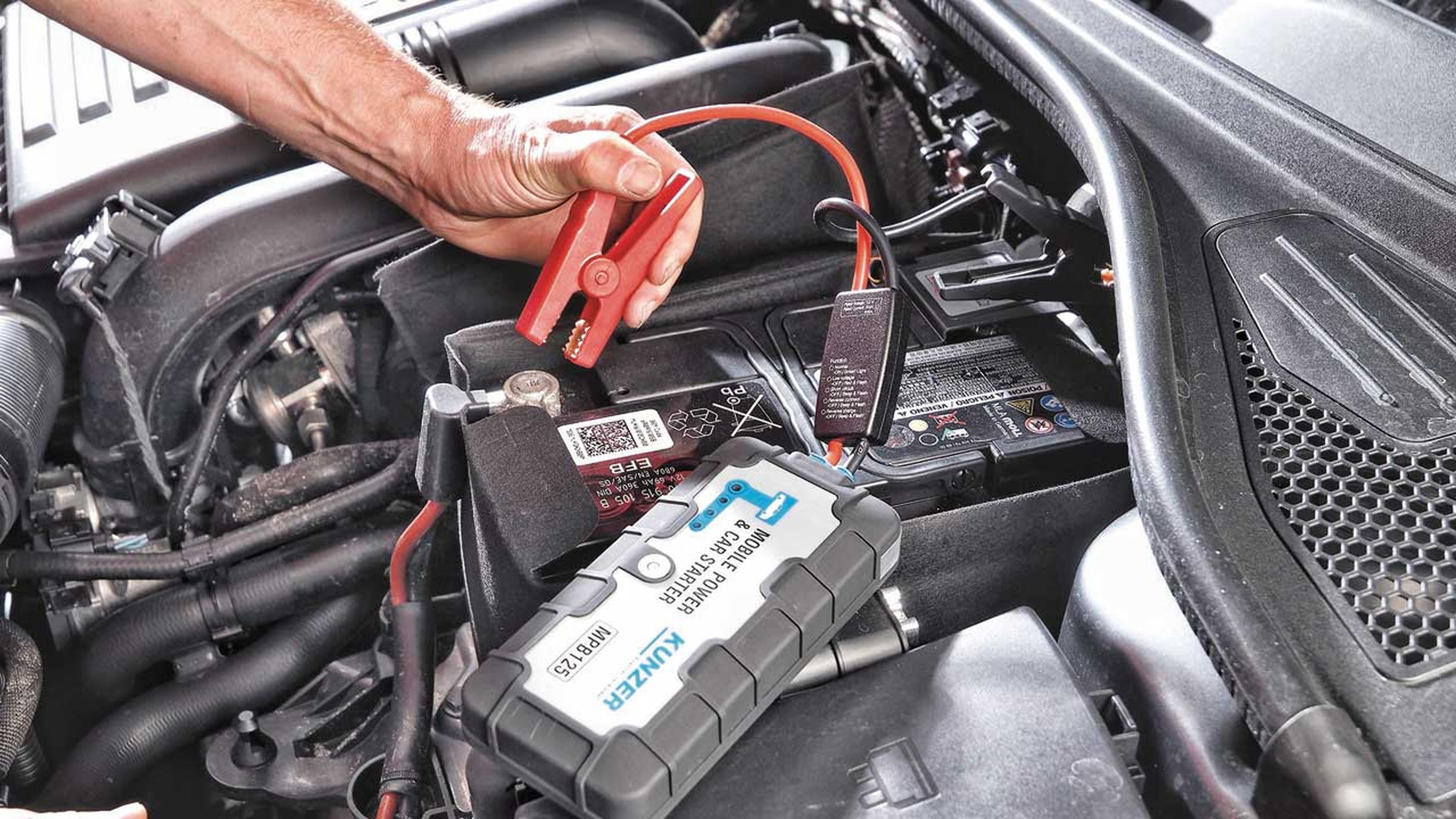 Consejos para cuidar la batería de tu coche - FASEmotor