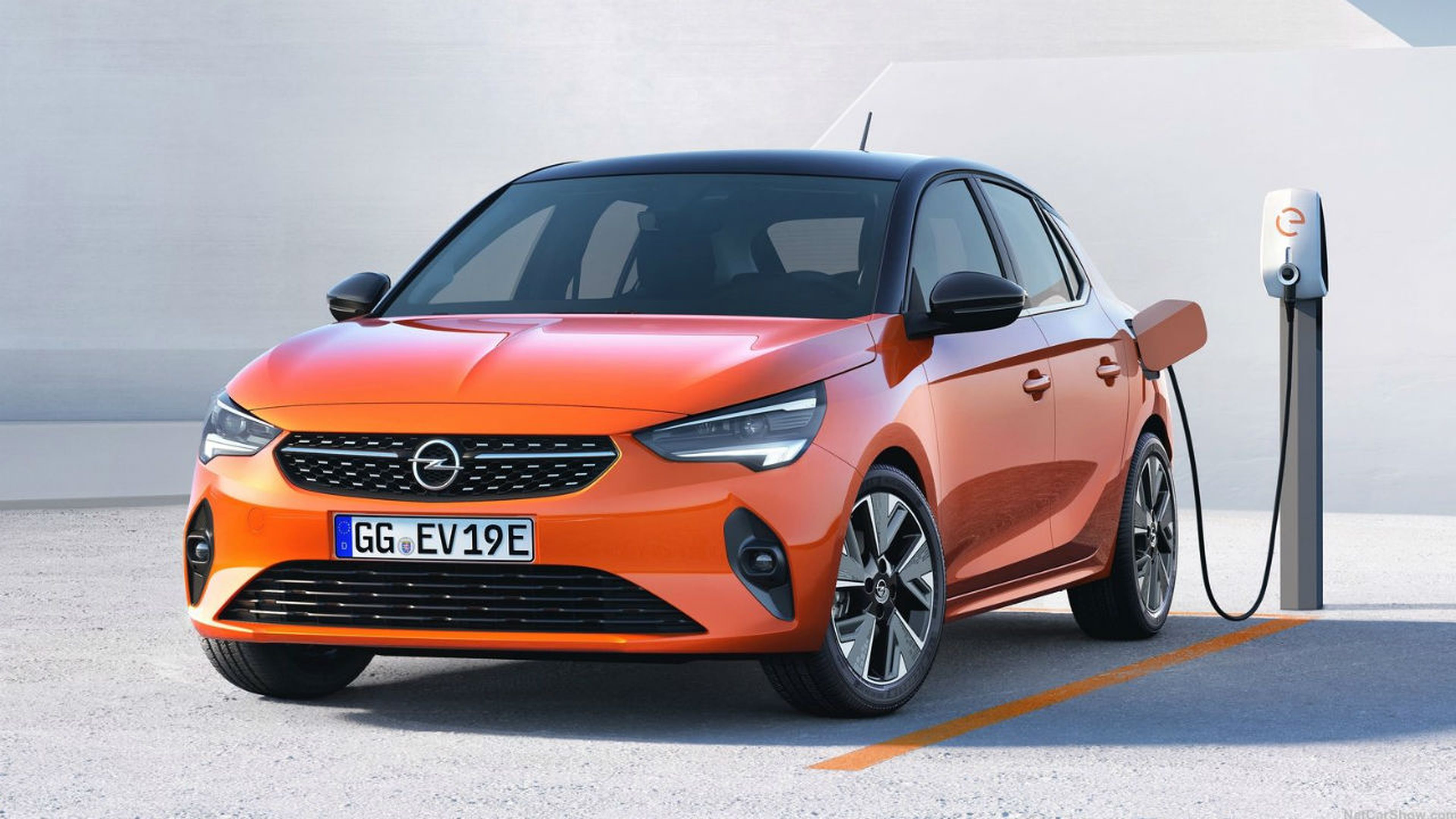 Opel afronta las renovaciones de Corsa, Astra y Zafira, y despide a los  Adam y Karl Rocks
