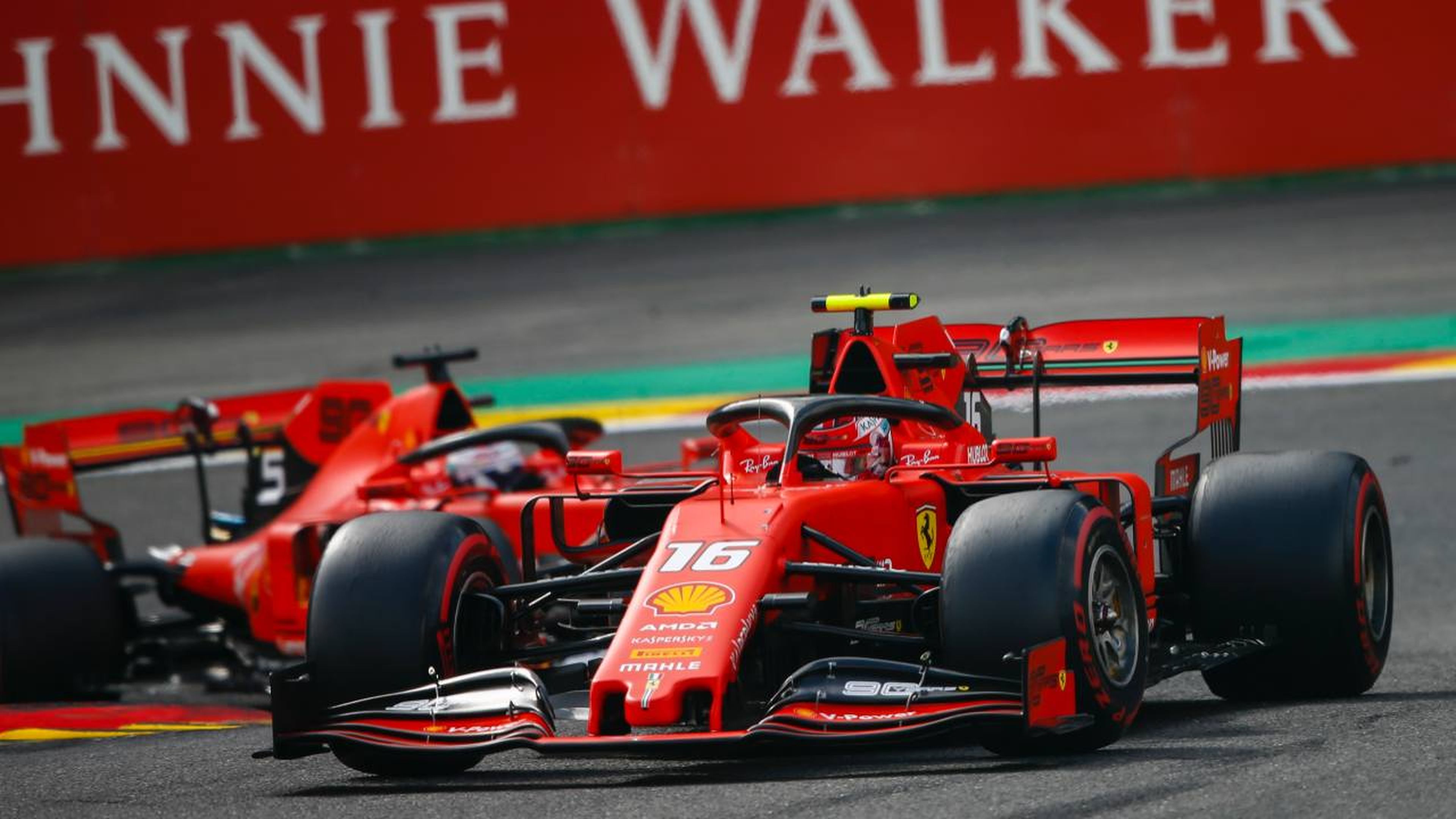 Leclerc y Vettel