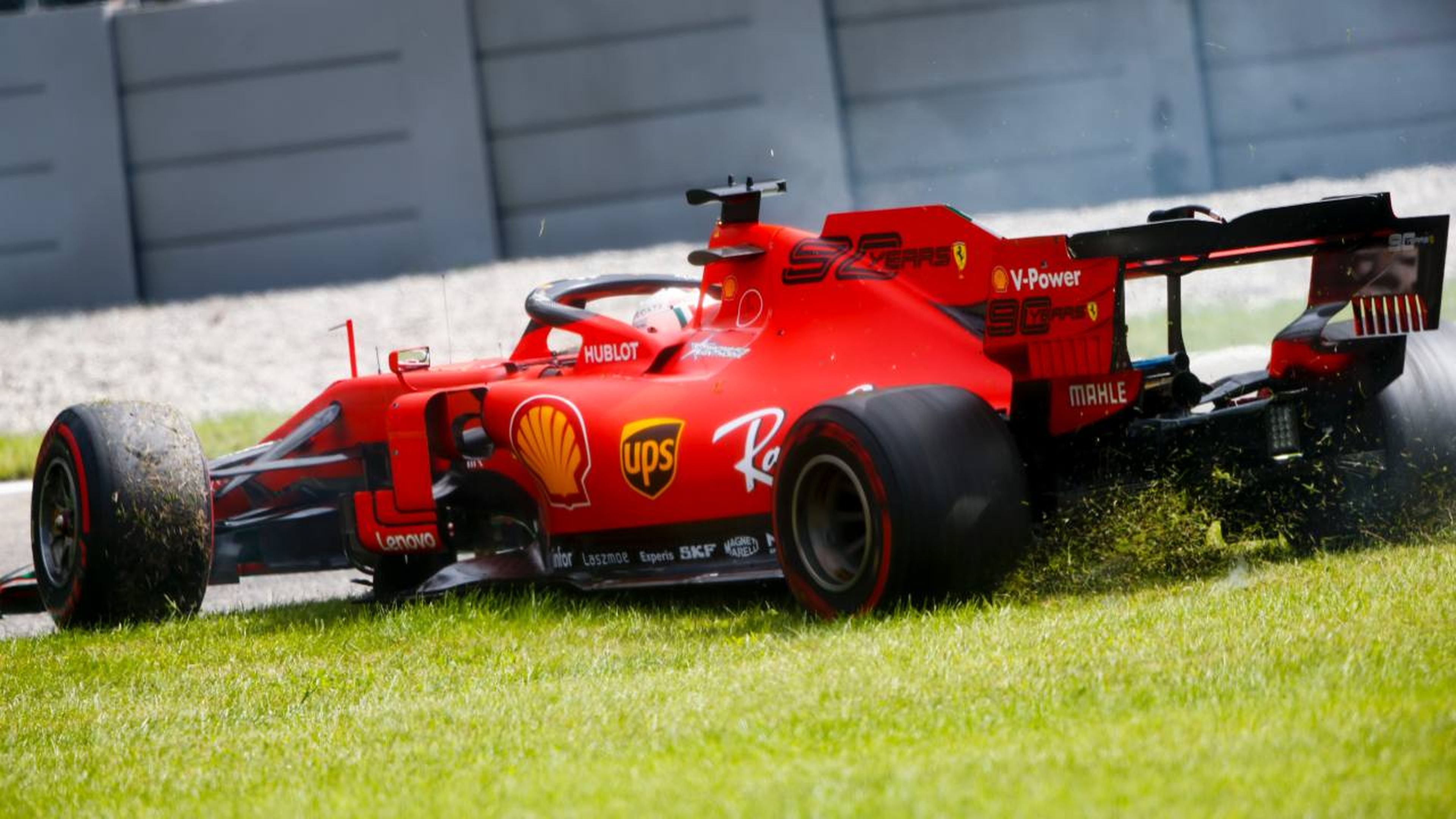 Vettel fuera de pista en Monza