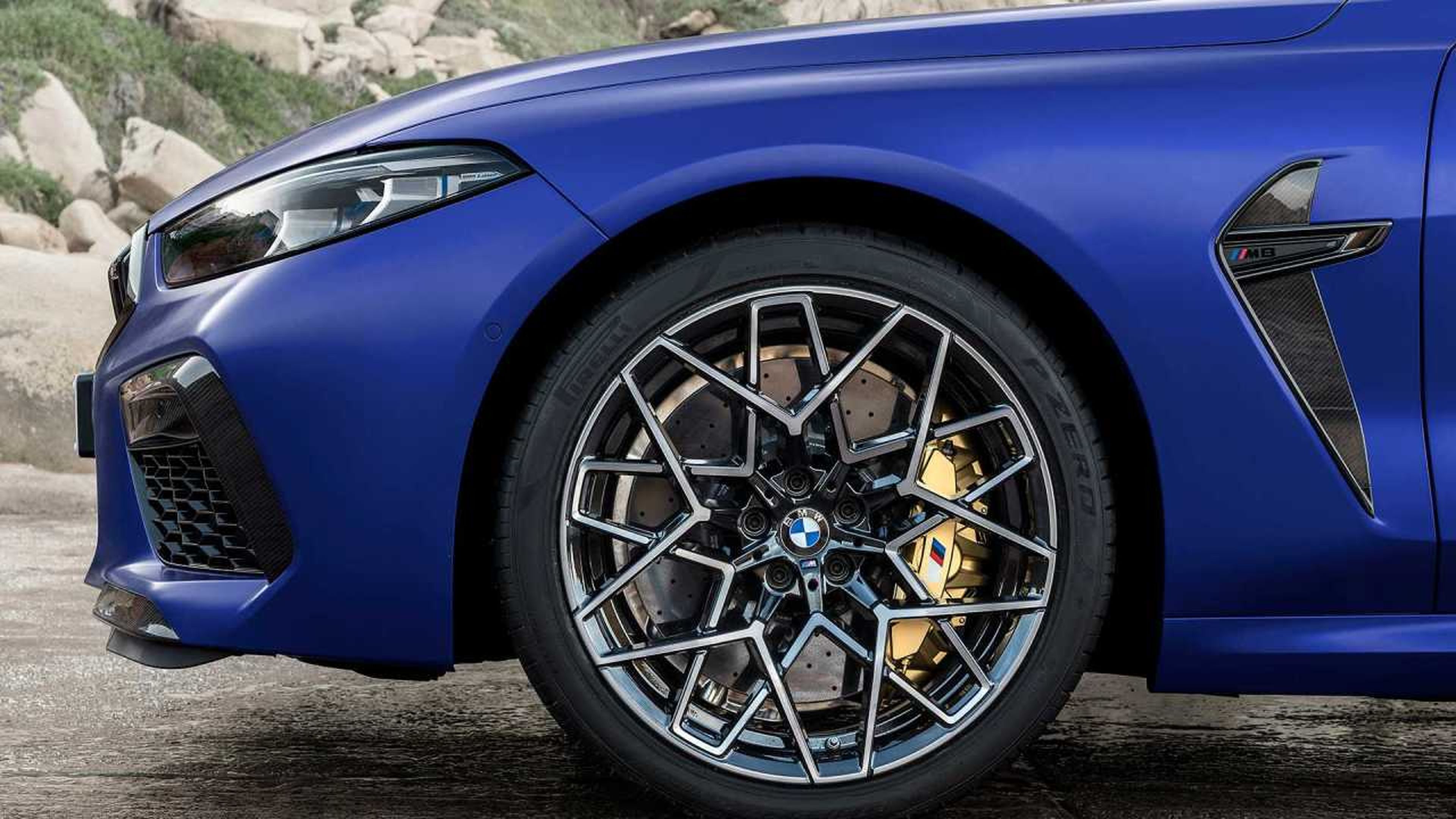 BMW M8 neumáticos Pirelli