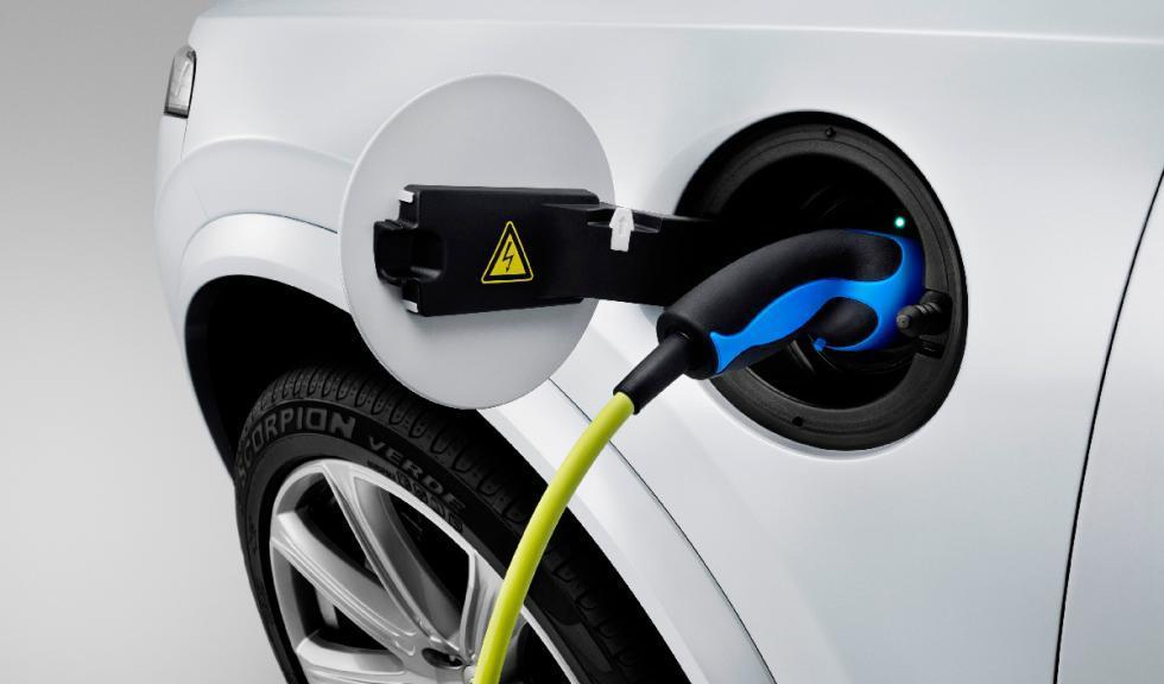 Europa, EEUU, China ¿Dónde cuestan más las baterías de los coches  eléctricos?