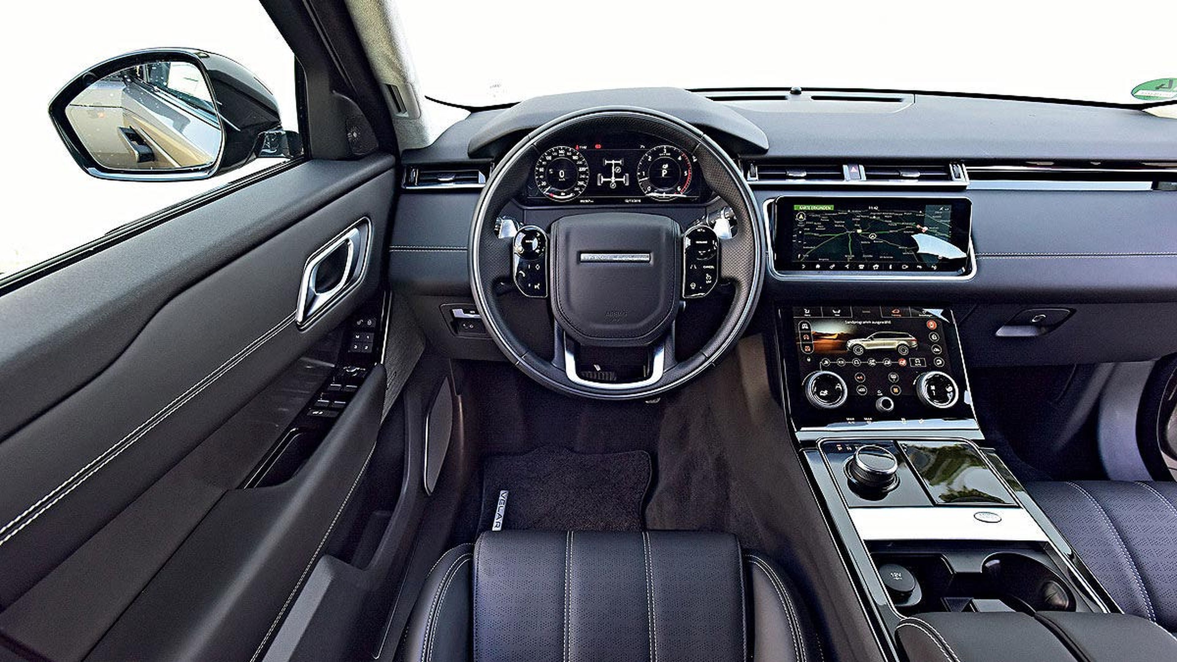 Cockpit del Range Rover Velar D300