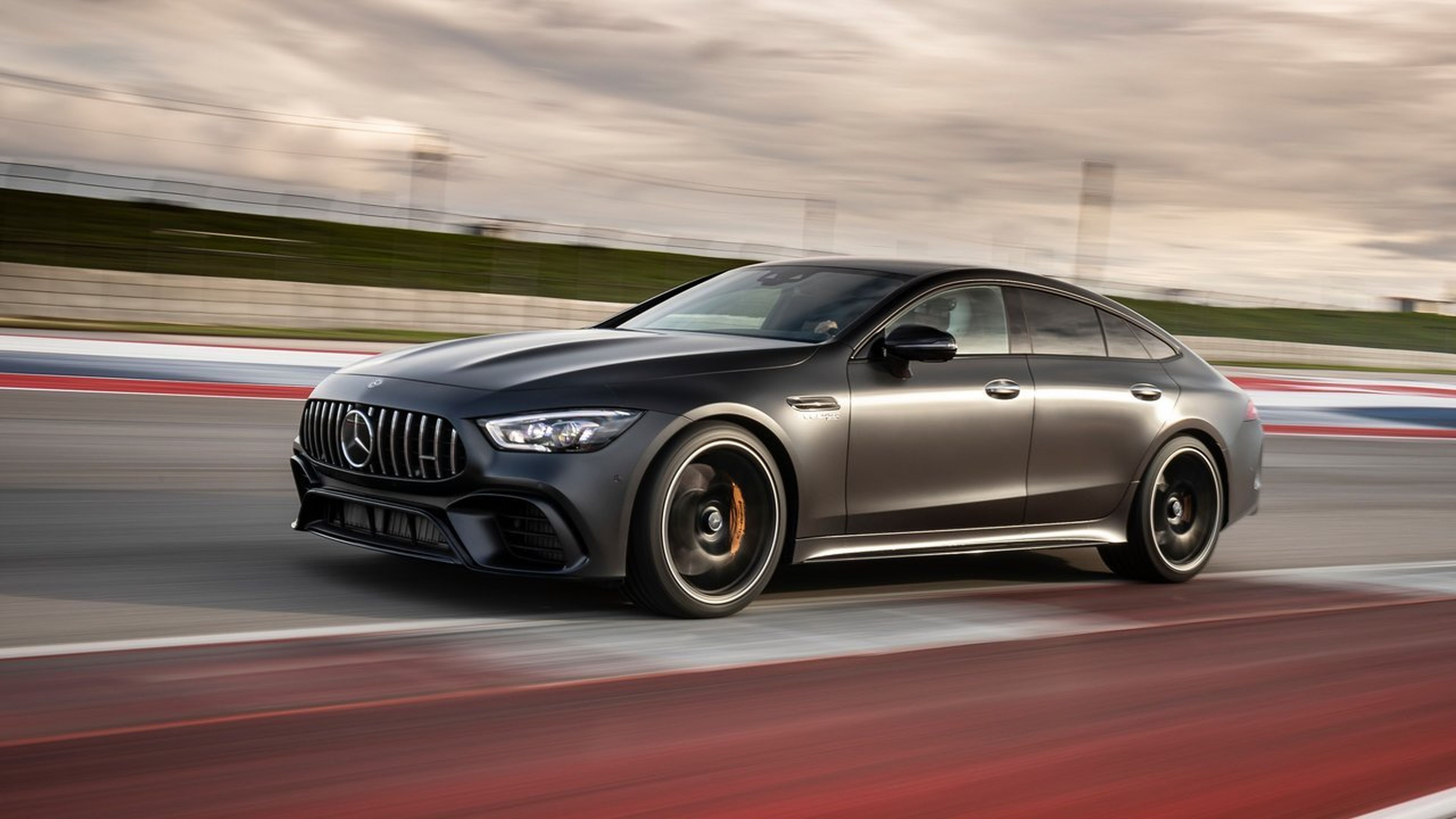 Mercedes-AMG GT 63 S Magny-Cours