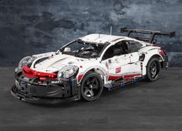 Porsche 911 RSR de LEGO