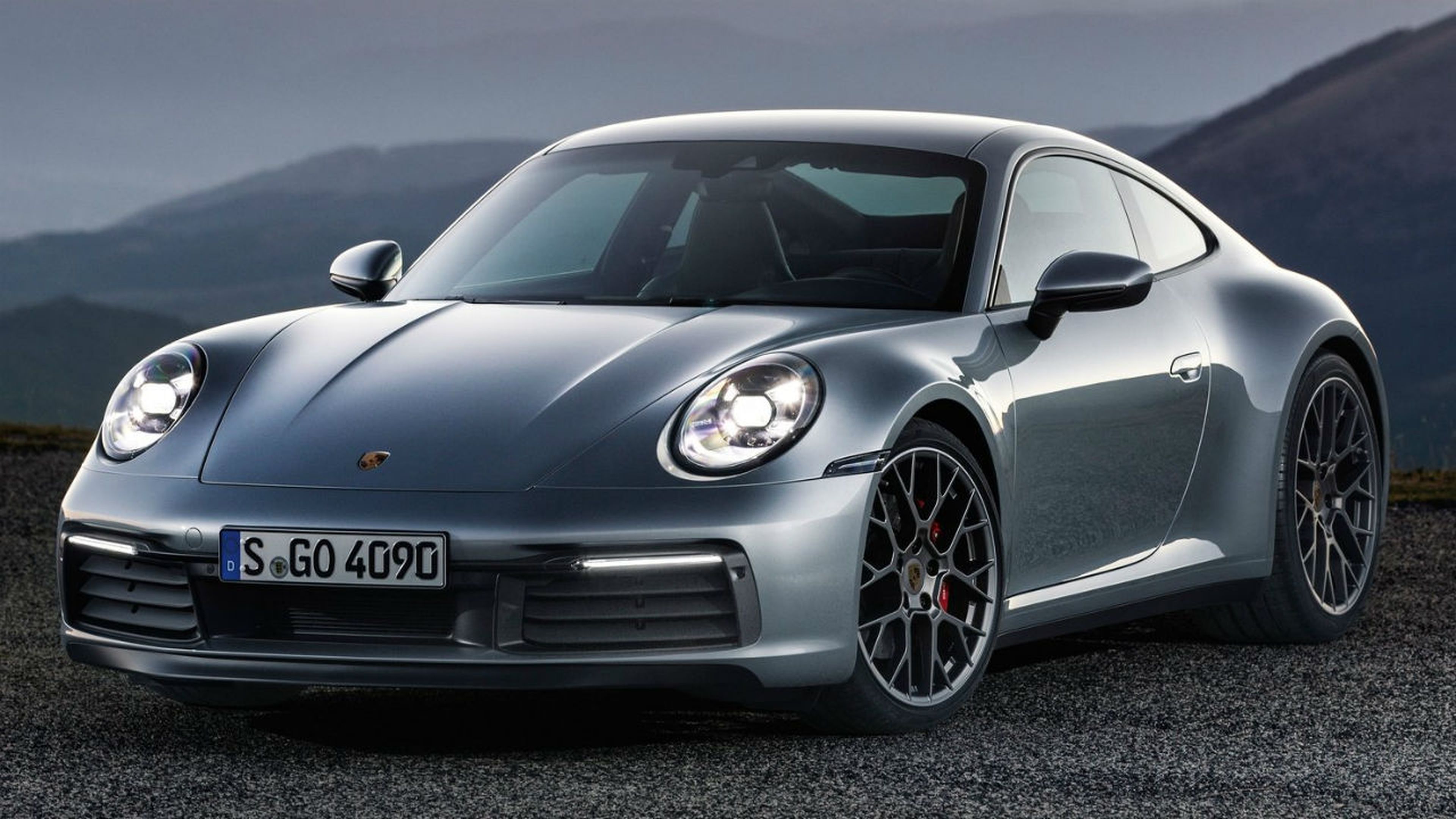 Con la presente, son ya ocho generaciones las que hemos visto nacer del Porsche 911.