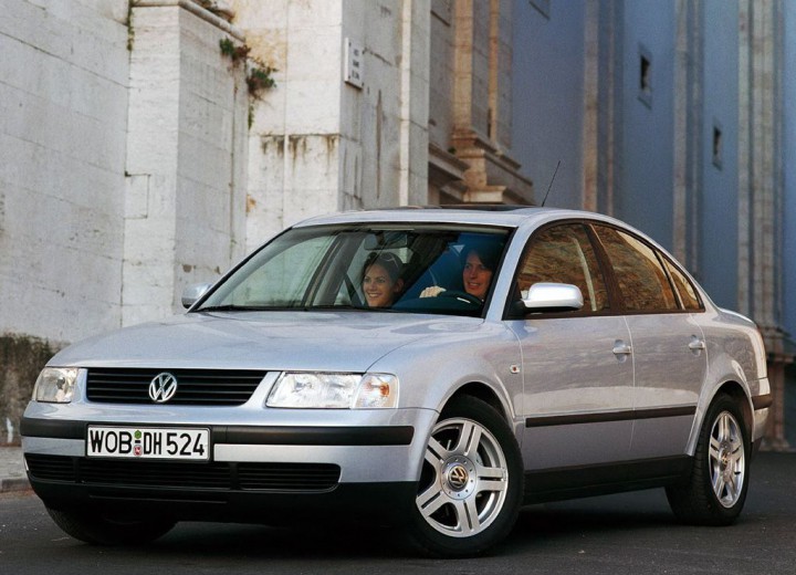 Compa oldie: Renault Laguna o Volkswagen Passat