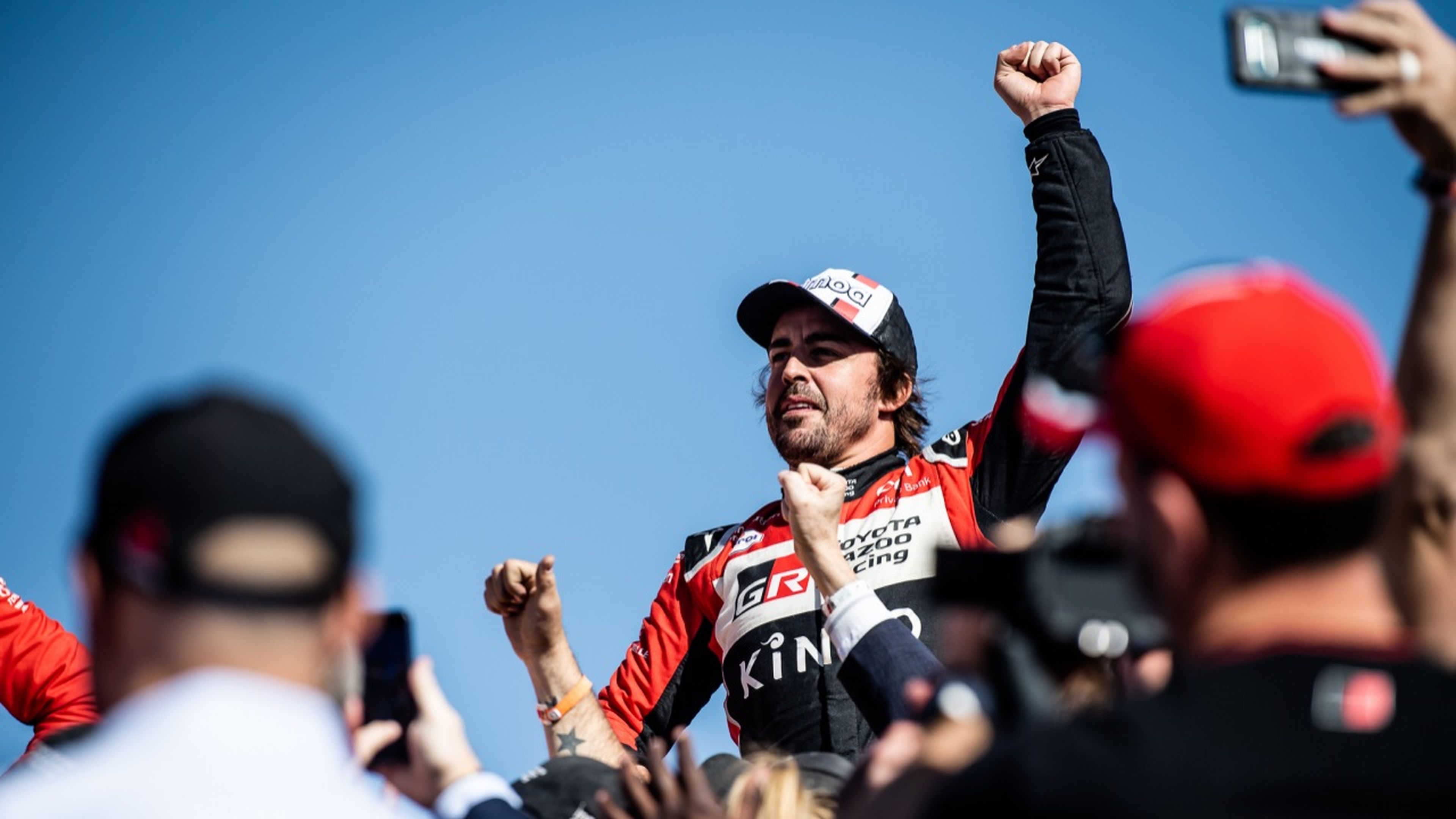 Alonso al final del Dakar 2020