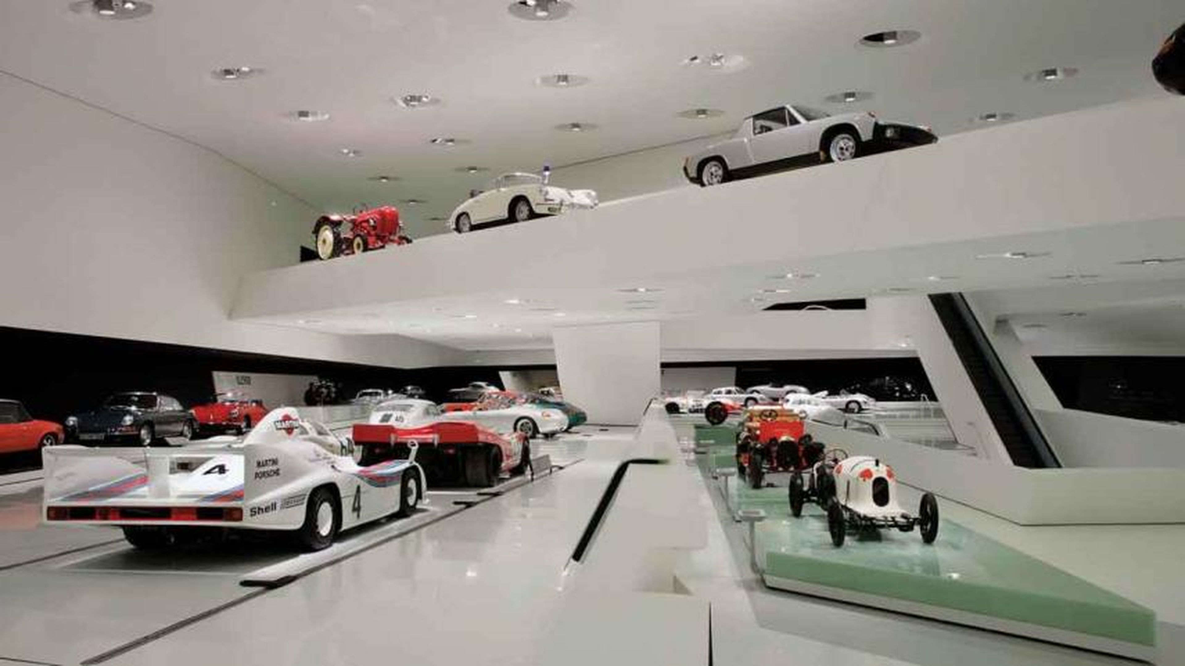 Cómo visitar museos del automóvil por internet desde casa