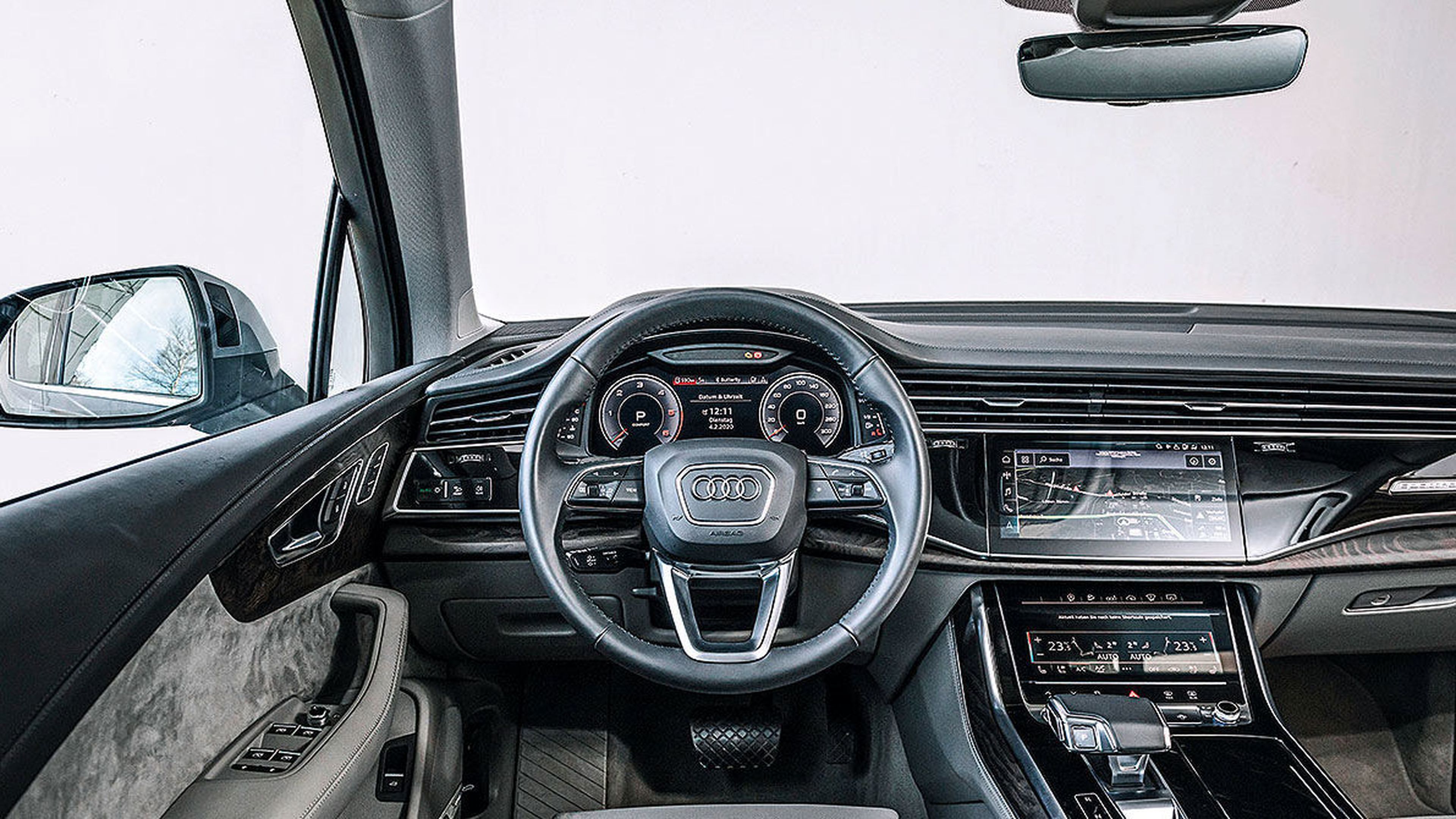 El Audi, lleno de pantallas