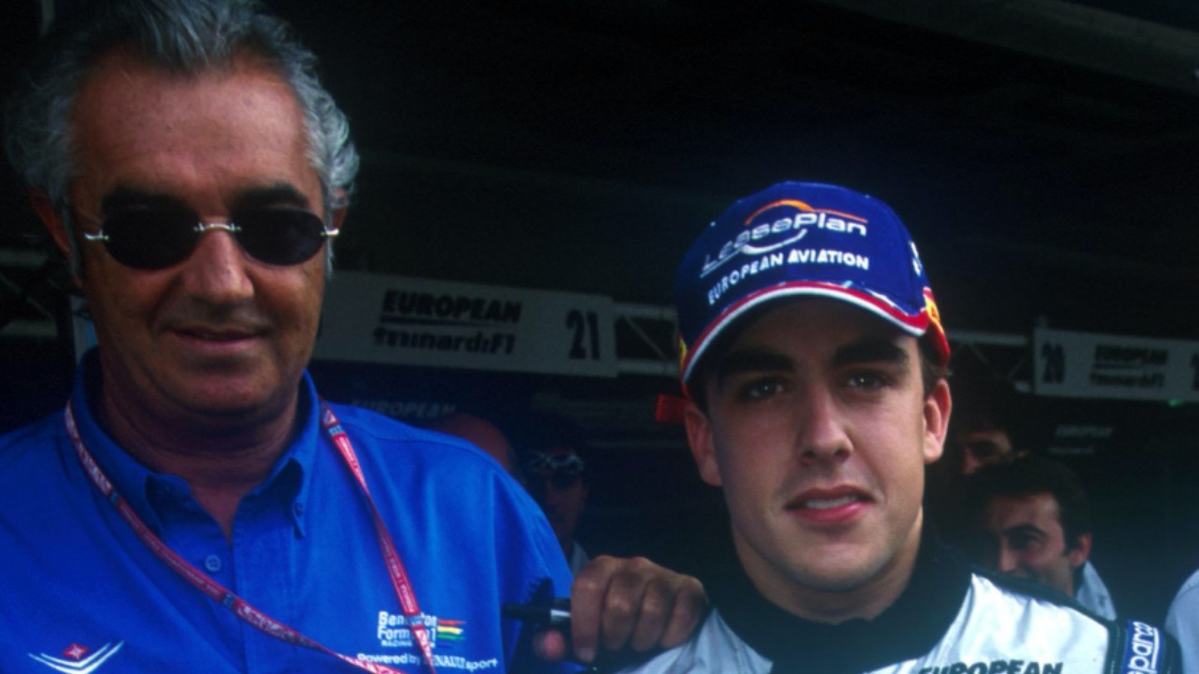 Alonso y Briatore en 2001