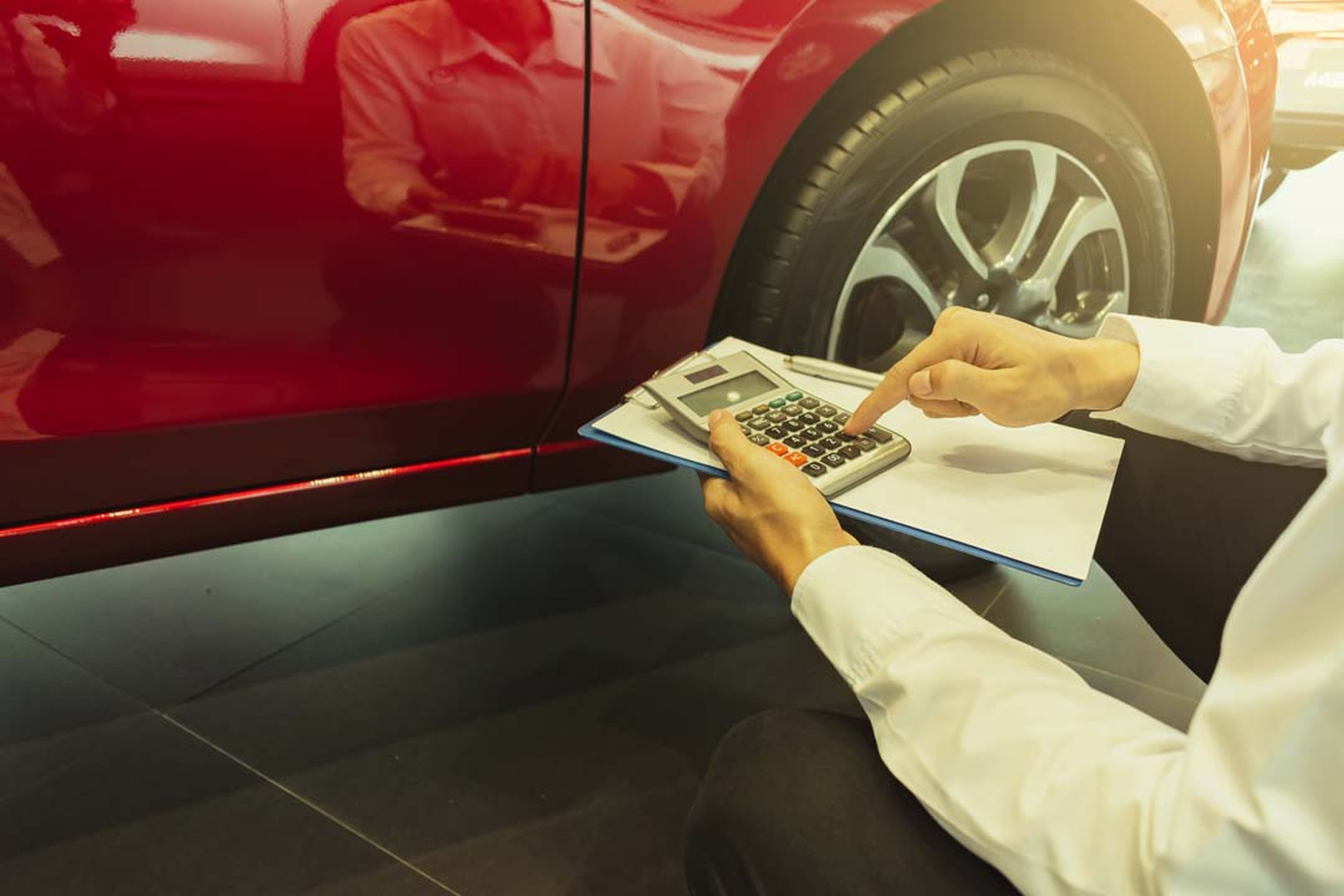 ¿Cuánto cuesta tu coche al salir del concesionario?