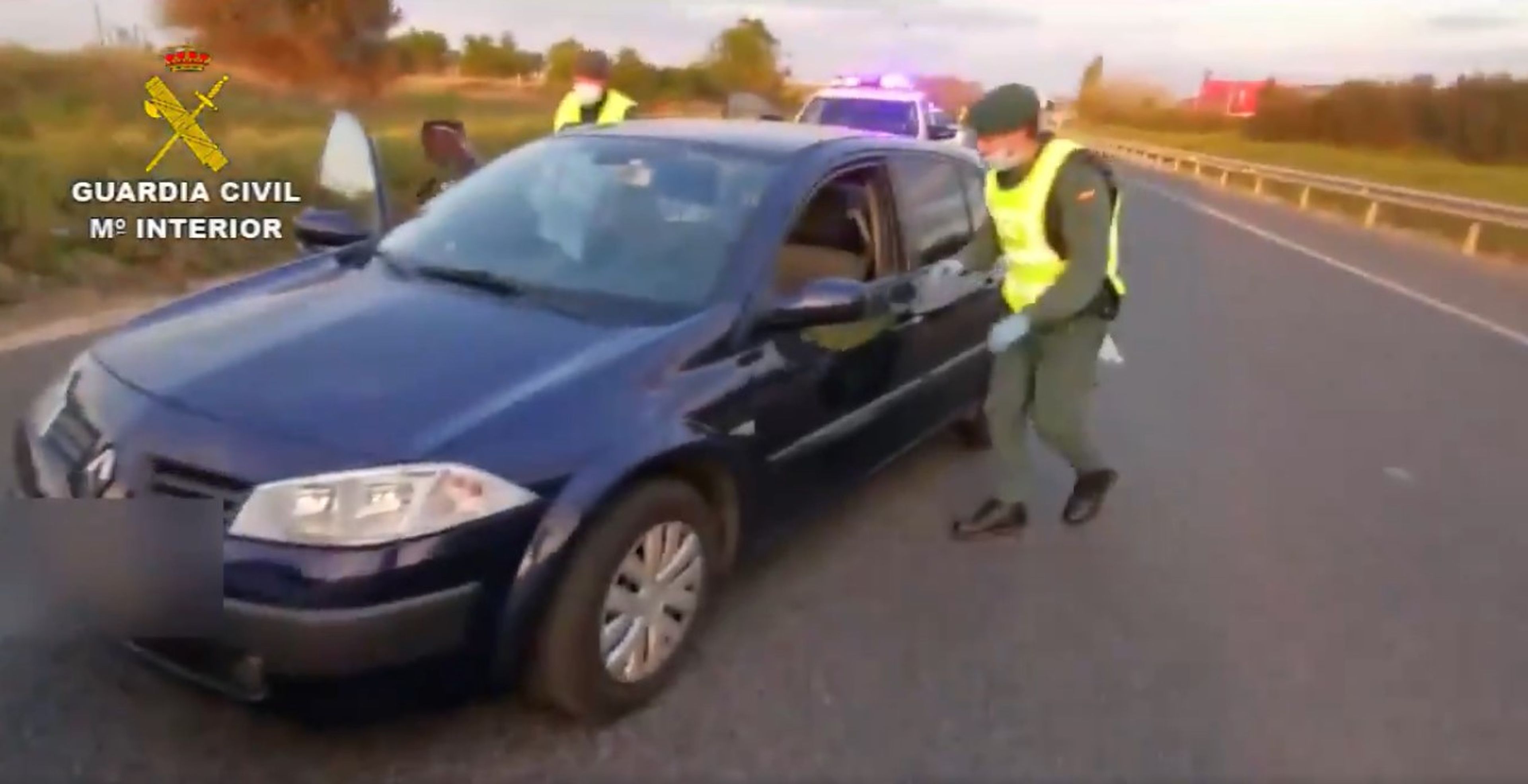 Detenidos por la Guardia Civil tras saltarse un control de carretera