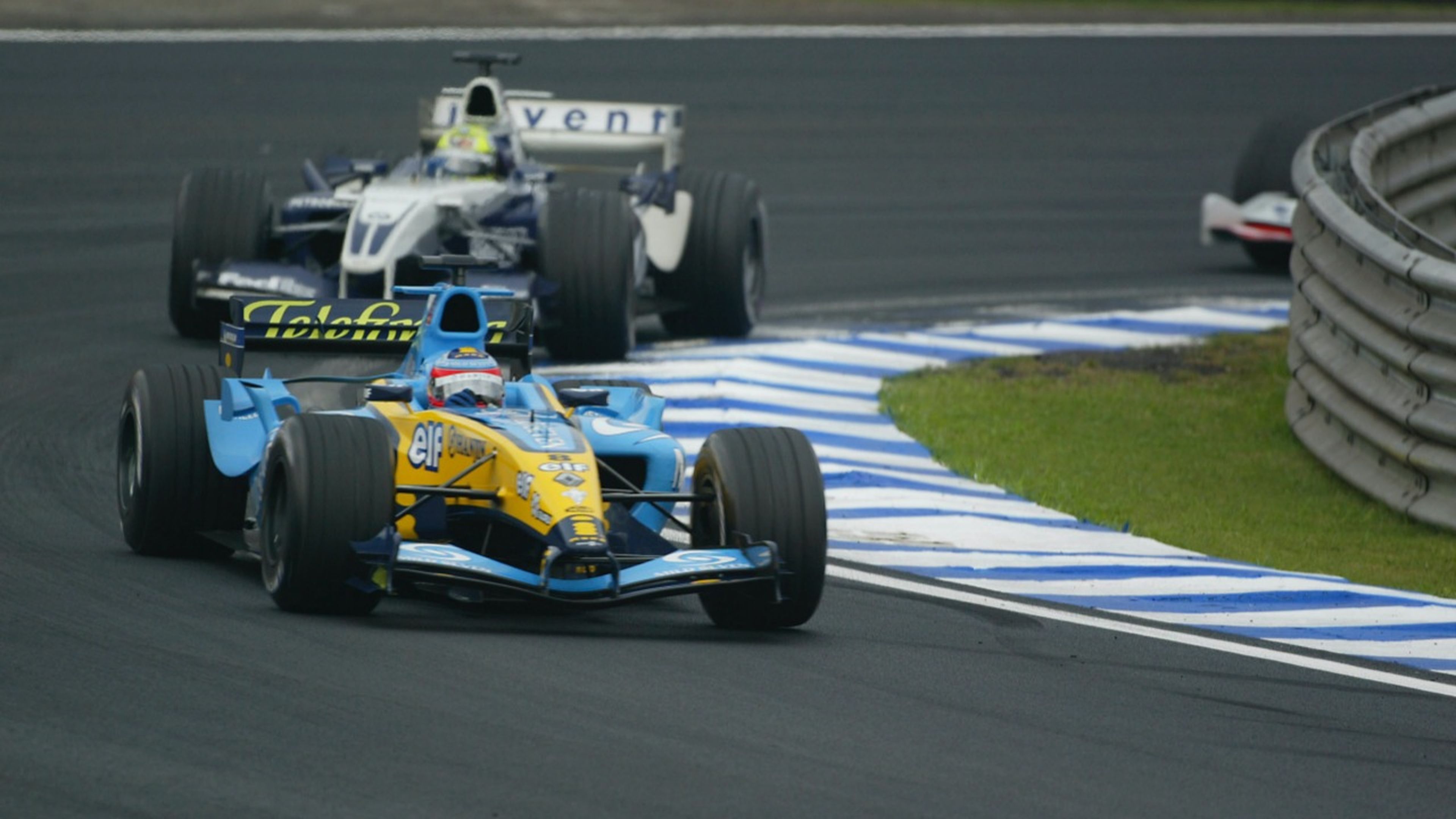 Fernando Alonso en el GP de Brasil de 2004