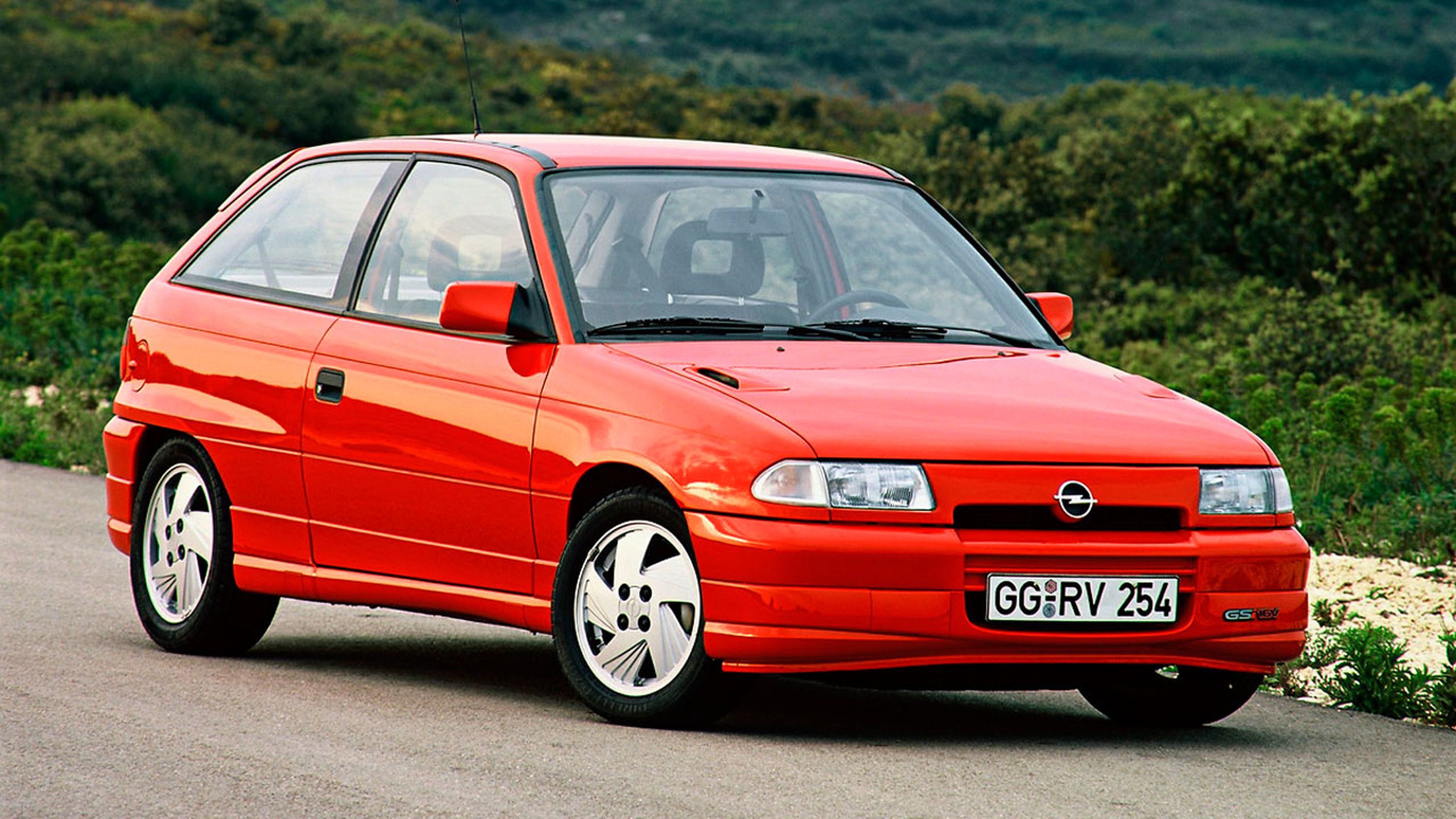historia Opel Astra F