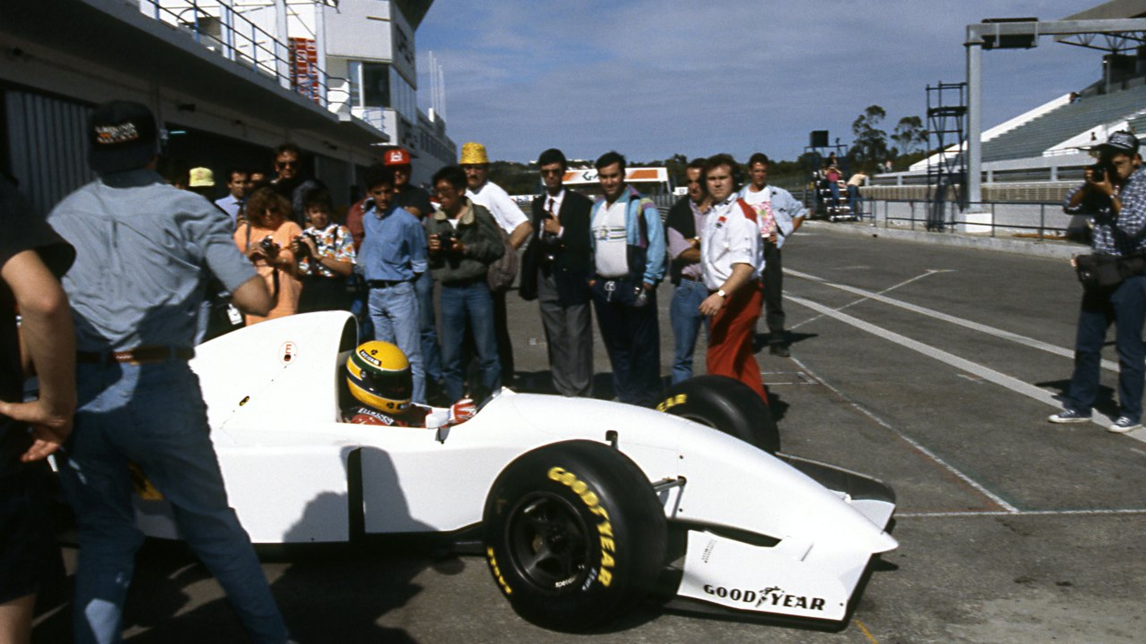 Senna prueba motor Lamborghini