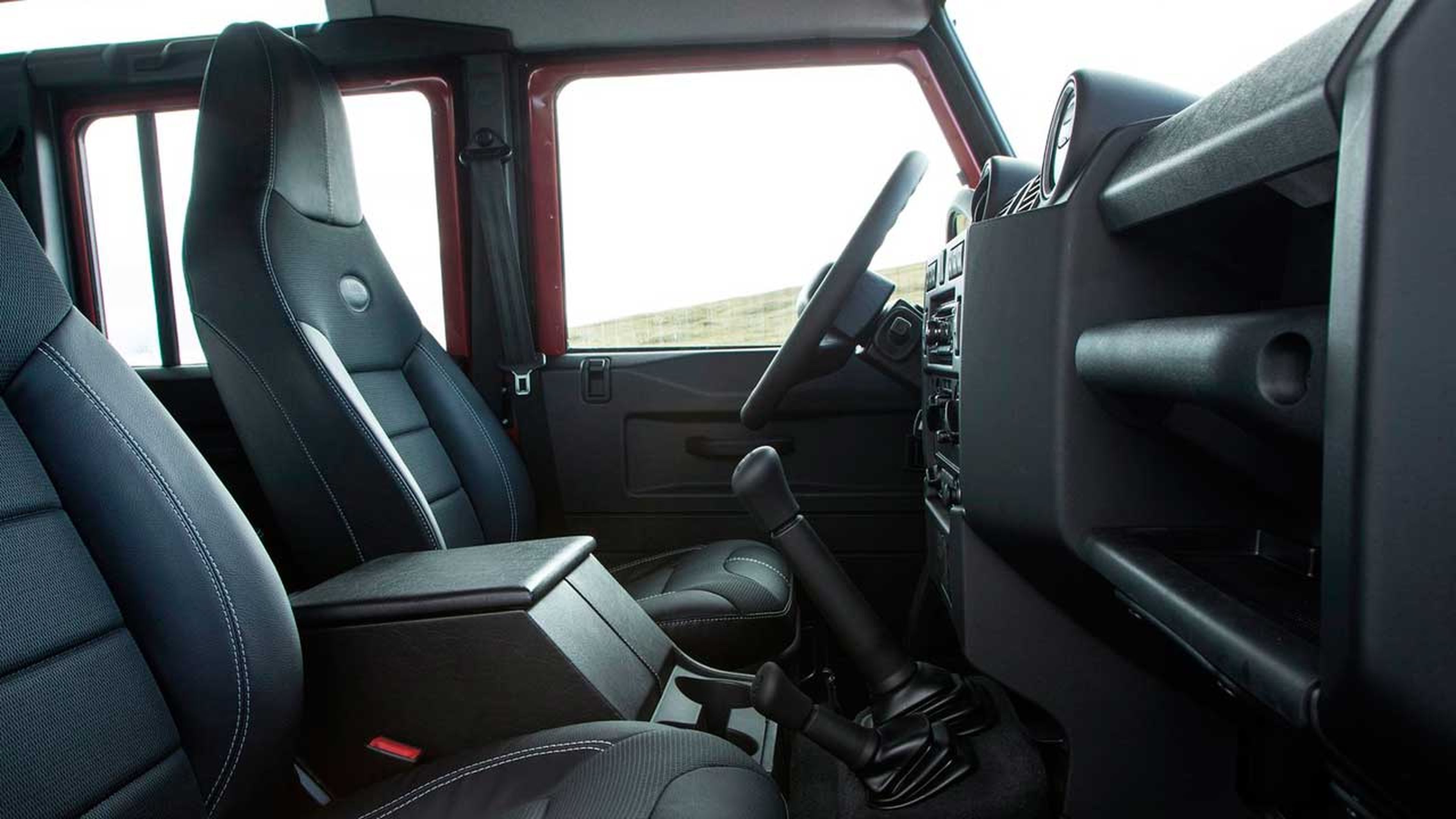 Interior del Land Rover Defender
