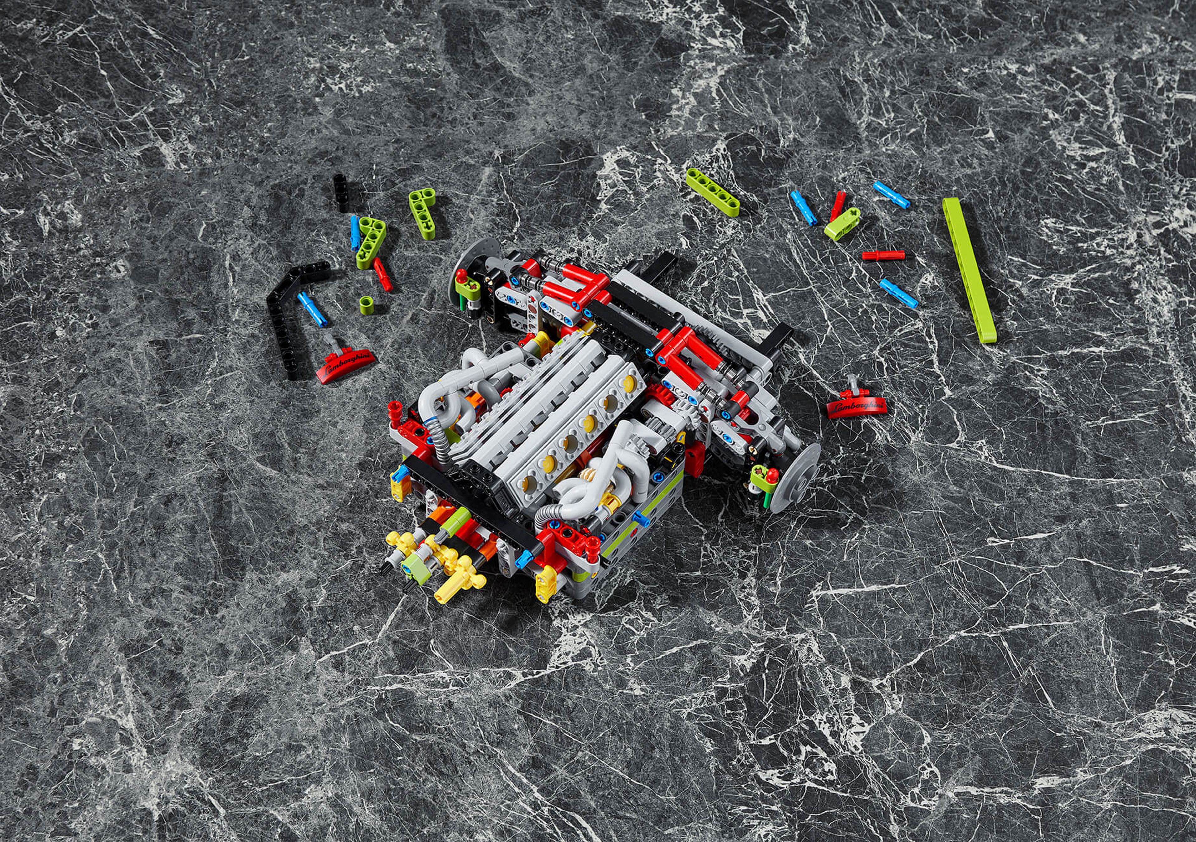 El Lamborghini Sián ya forma parte del exclusivo garaje de Lego Technic