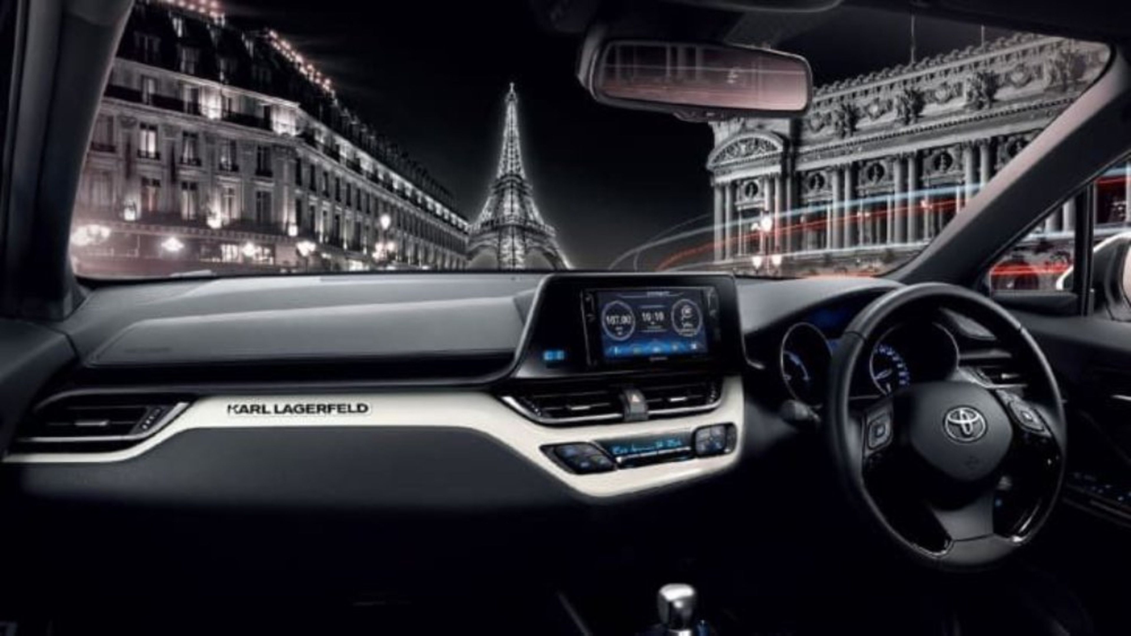 Toyota C-HR by Karl Lagerfeld: tributo al diseñador alemán sobre cuatro ruedas
