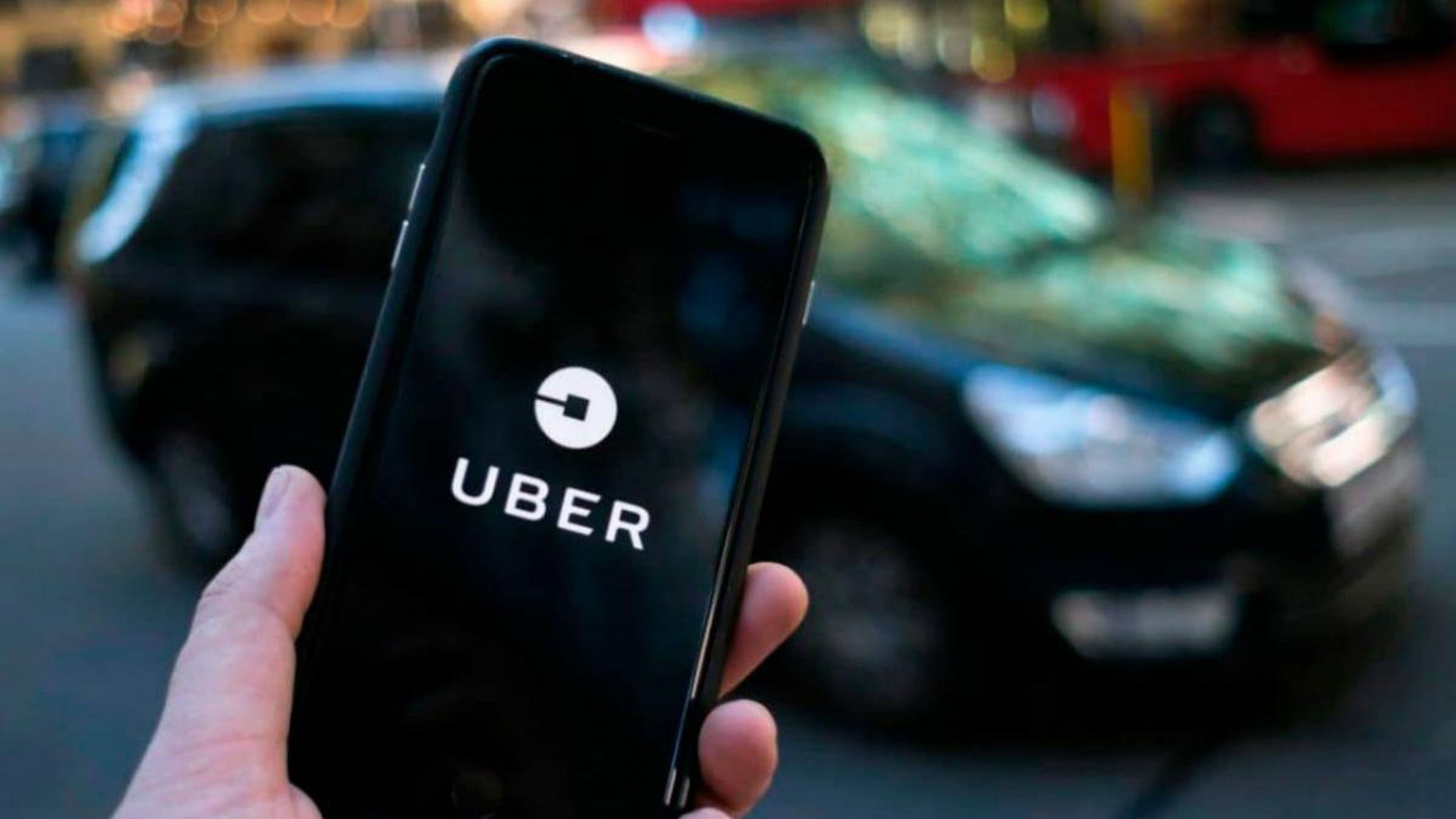 Uber despide a 3.700 trabajadores