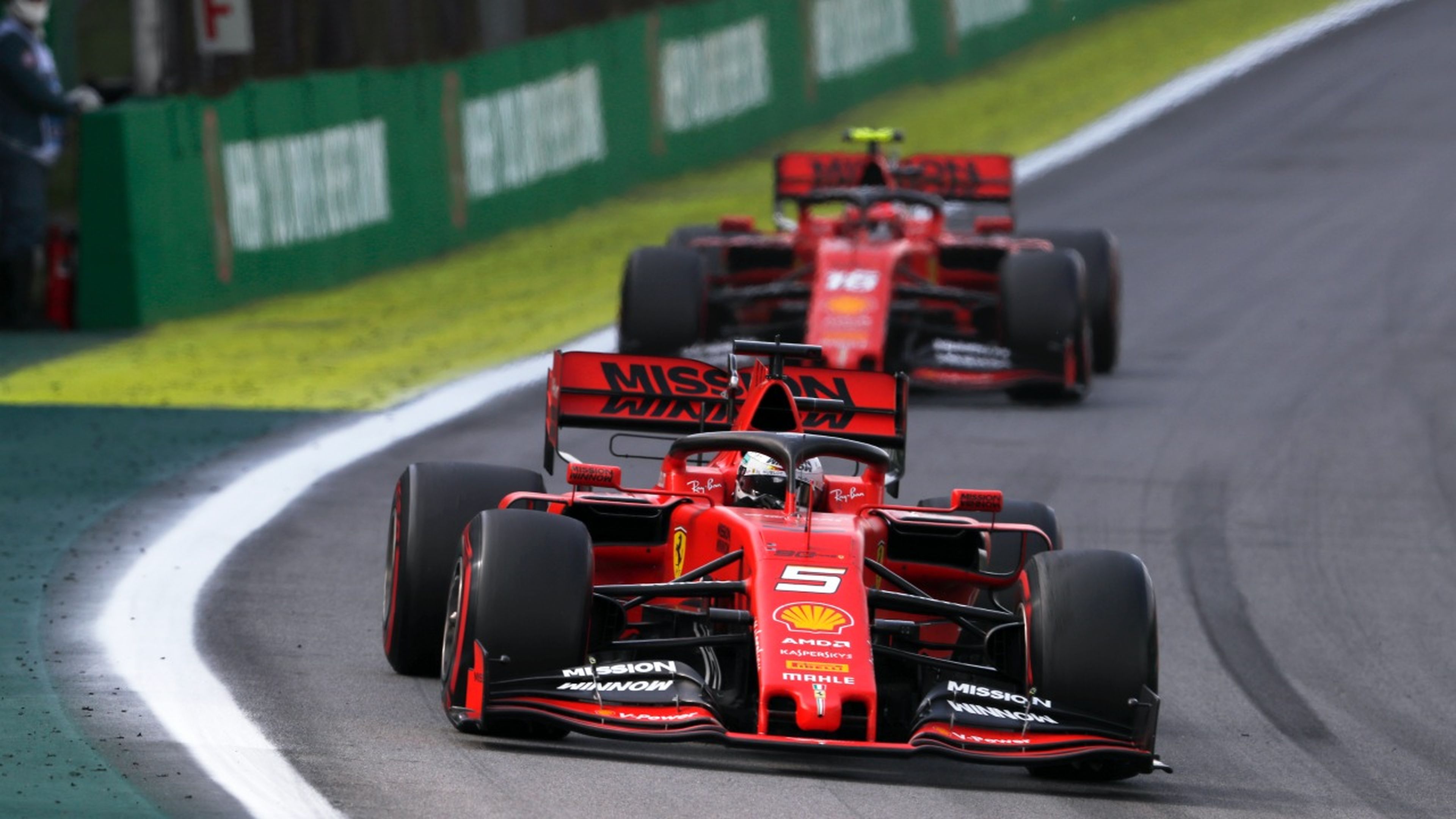 Vettel y Leclerc en Brasil