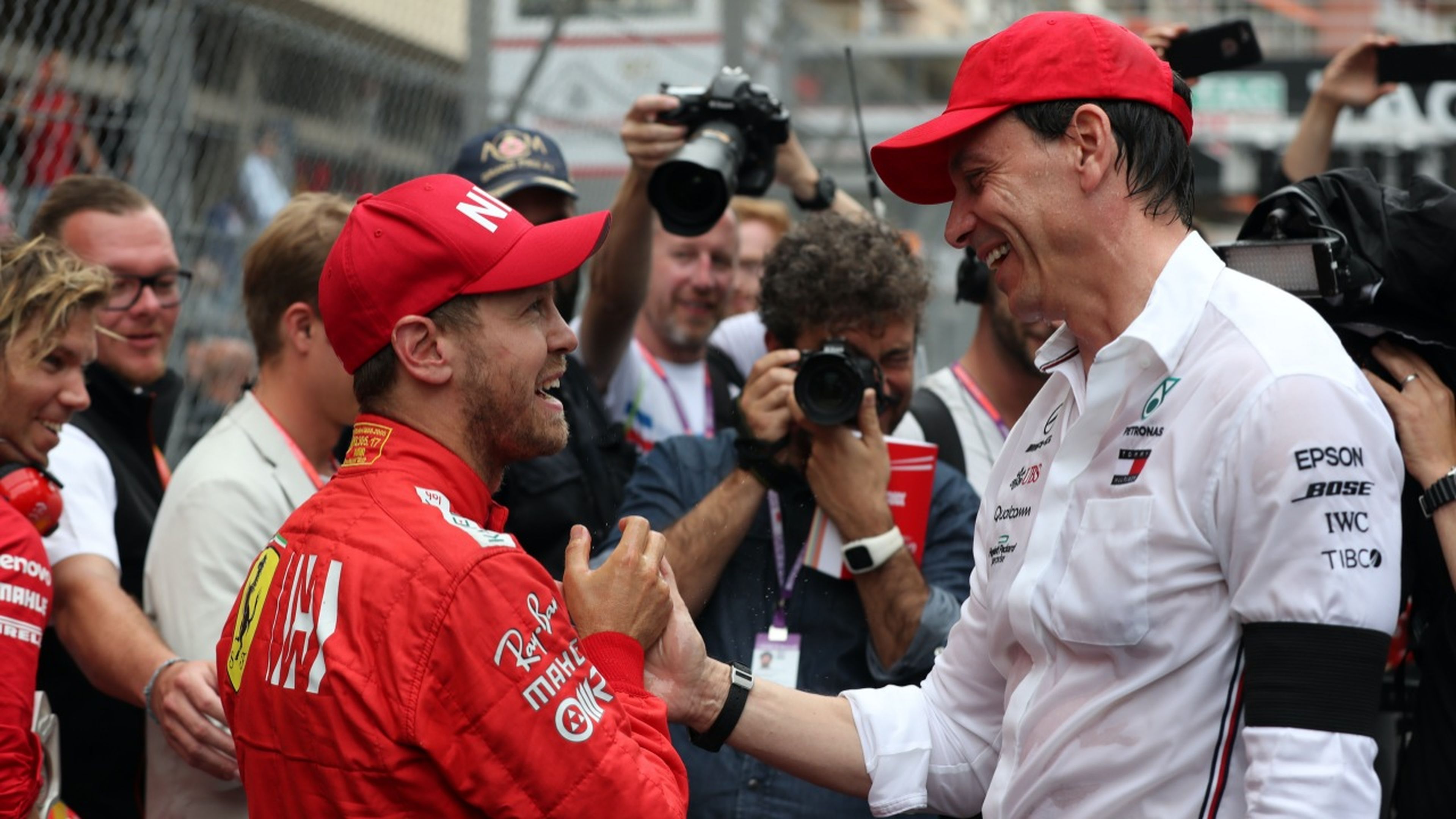 Vettel y Wolff