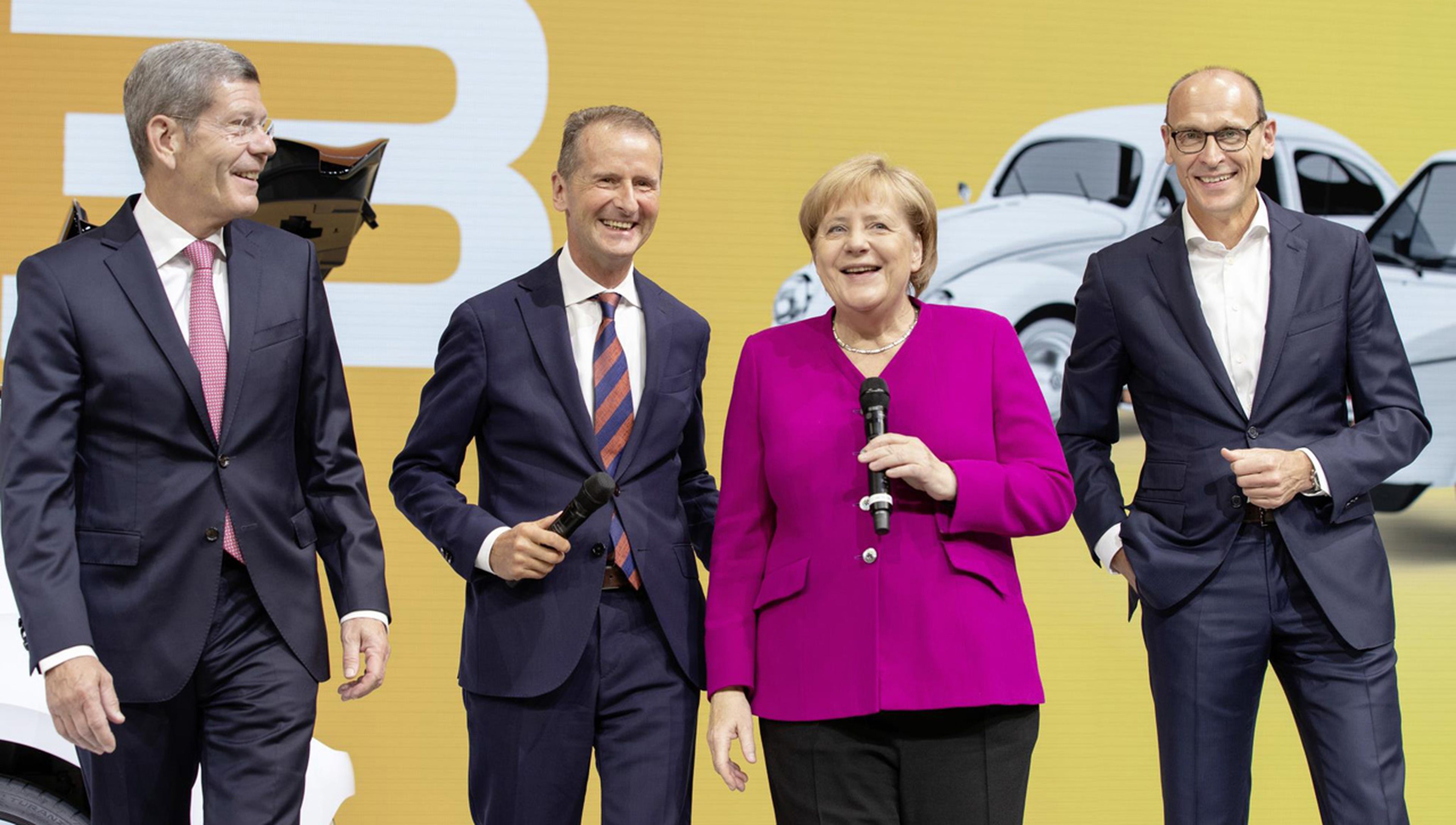 Alemania baja el IVA a los coches, pero deja fuera a los diésel y gasolina