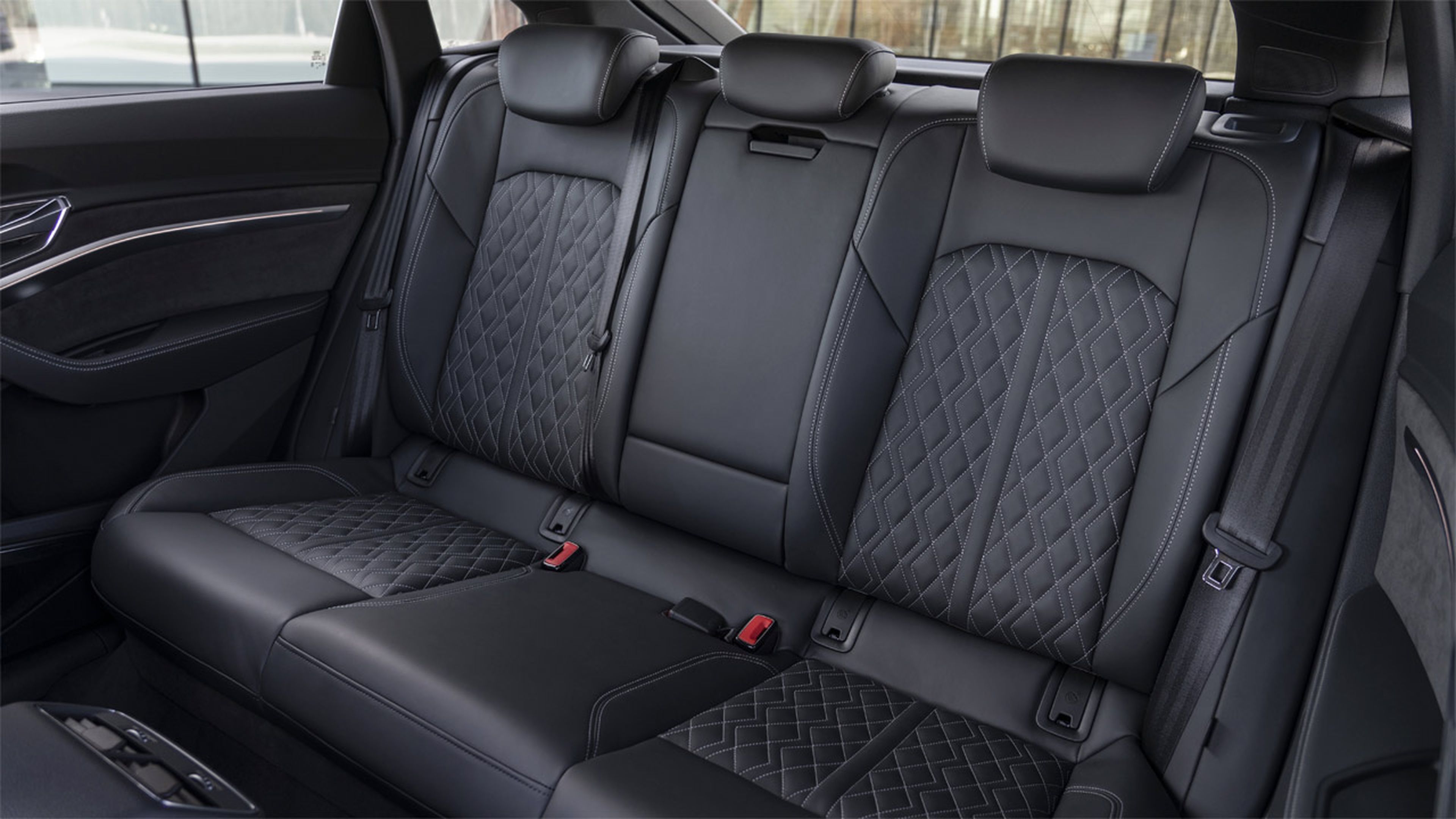 Audi e-tron Sportback virtudes y defectos