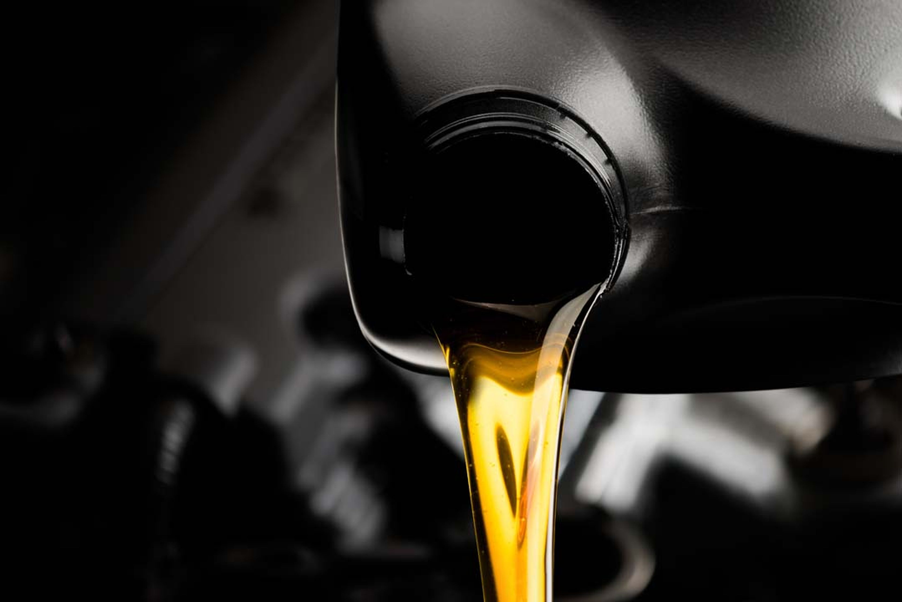 Cómo cambiar el aceite de tu coche