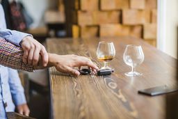 Multas de alcoholemia: estas son las sanciones y así te afecta el alcohol al volante