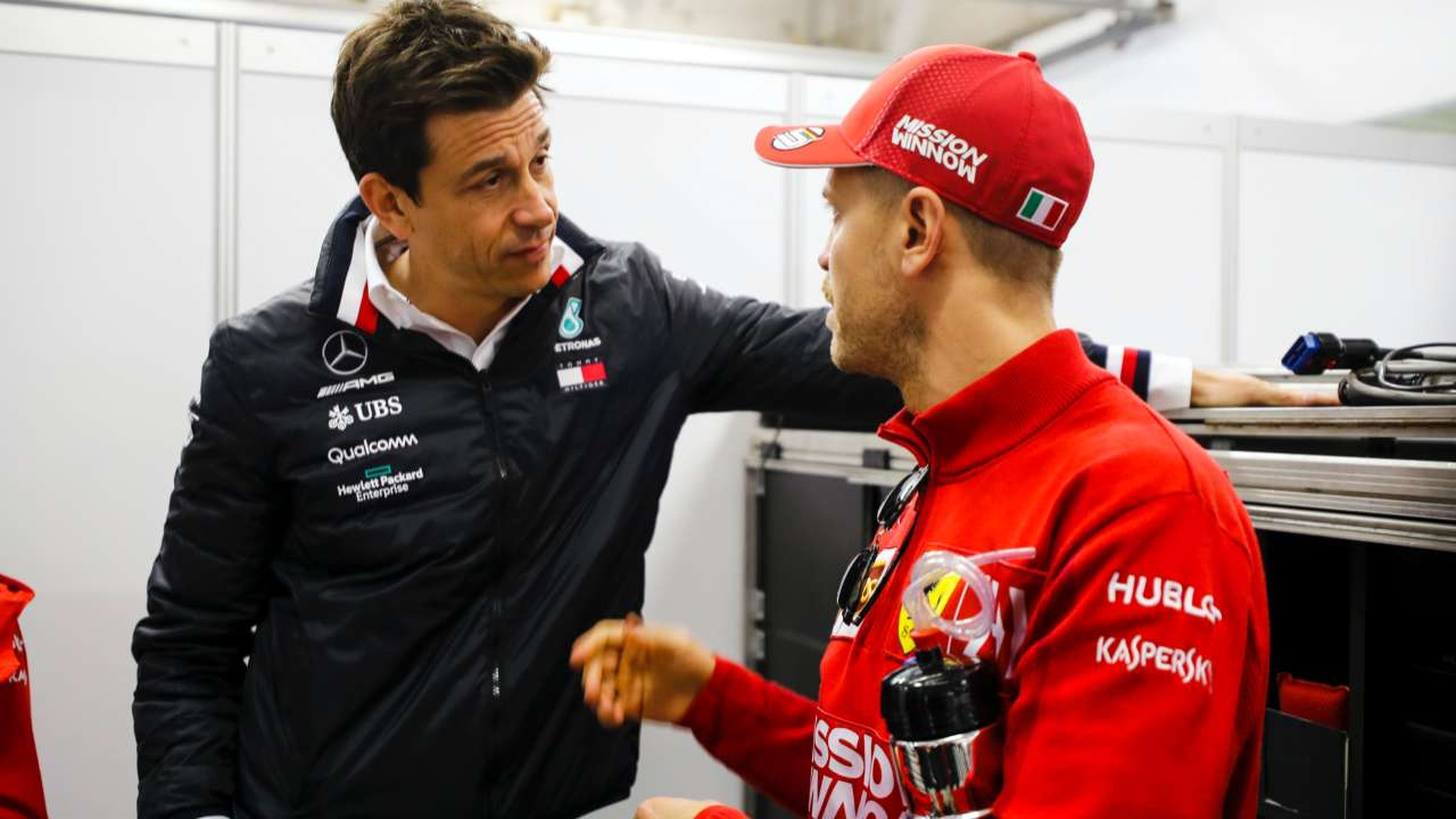 Wolff y Vettel